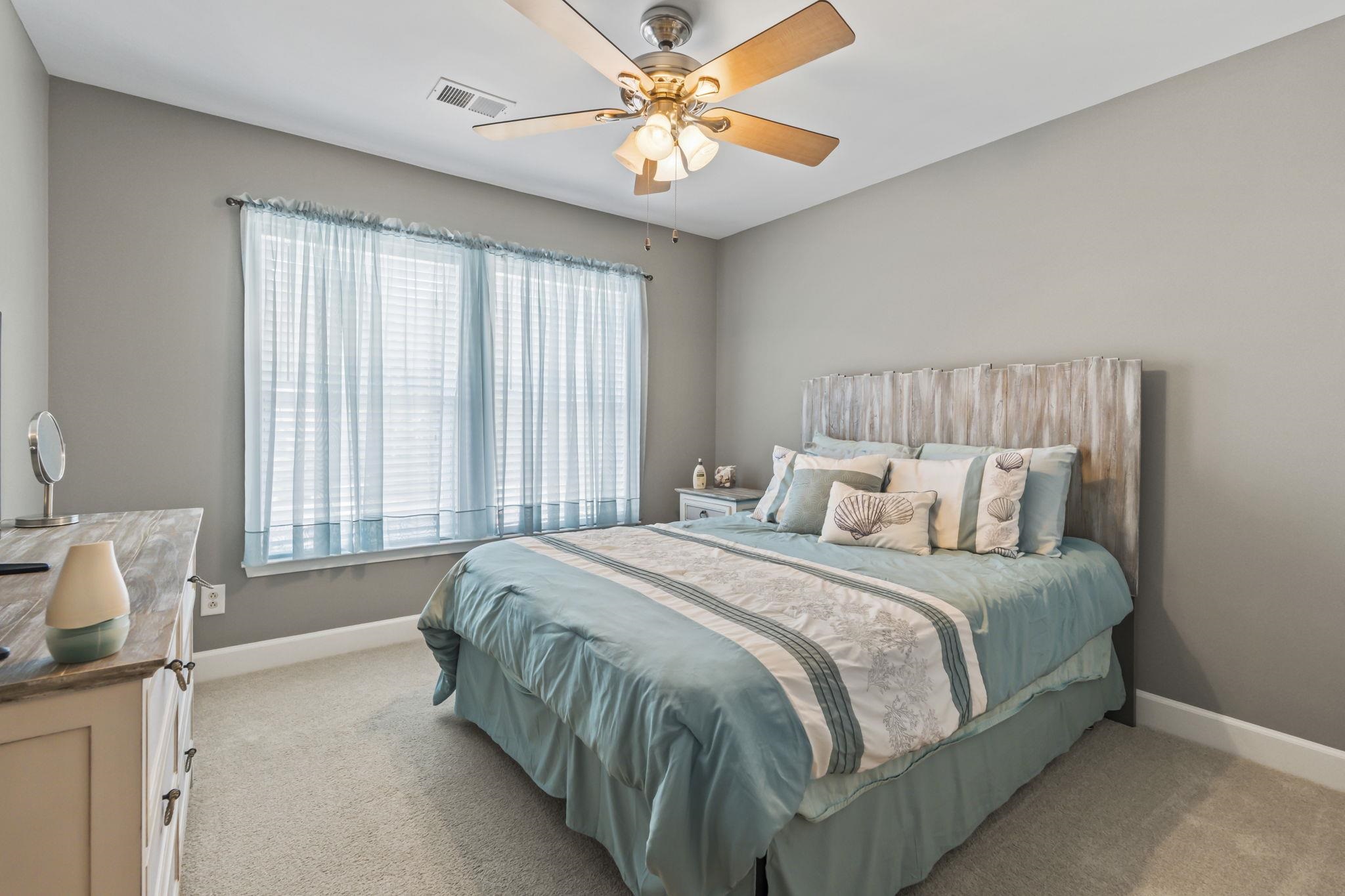 400 Rock Bed Ct. Property Photo 27