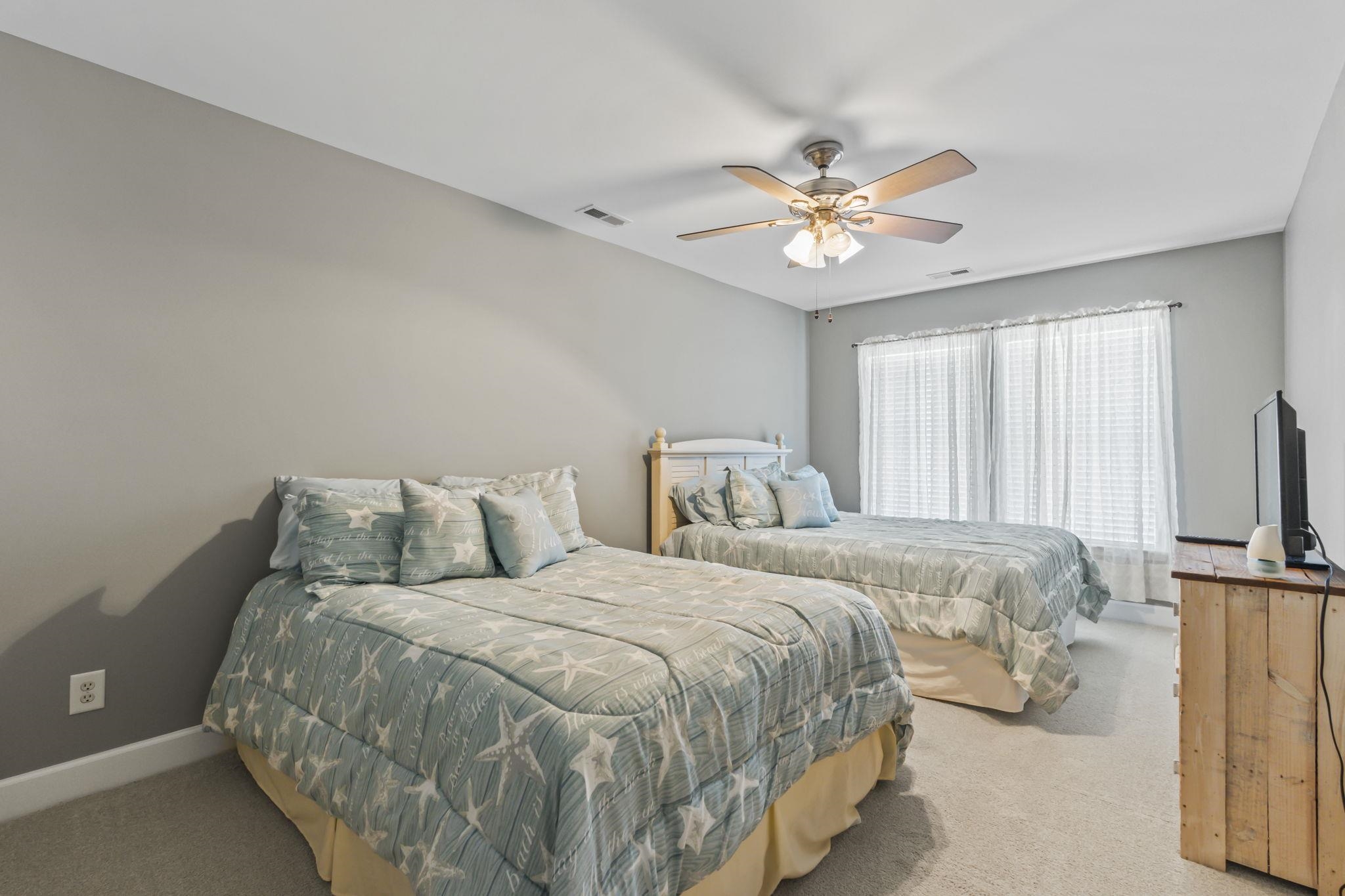 400 Rock Bed Ct. Property Photo 29