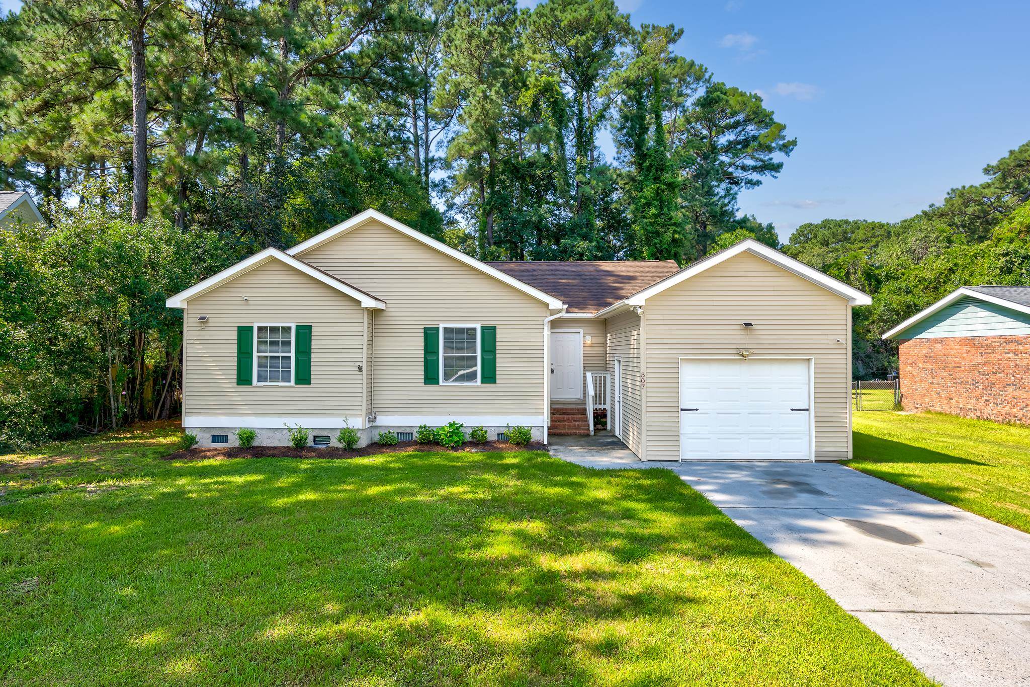 507 Forestbrook Dr. Property Photo 1