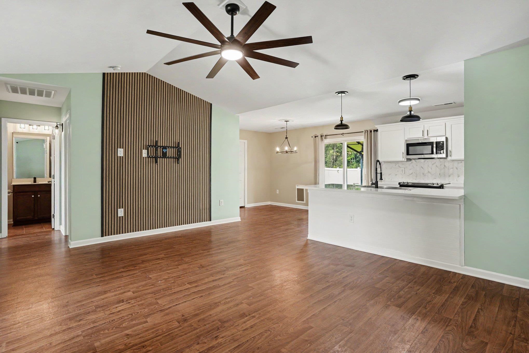 1321 Leatherman Rd. Property Photo 8