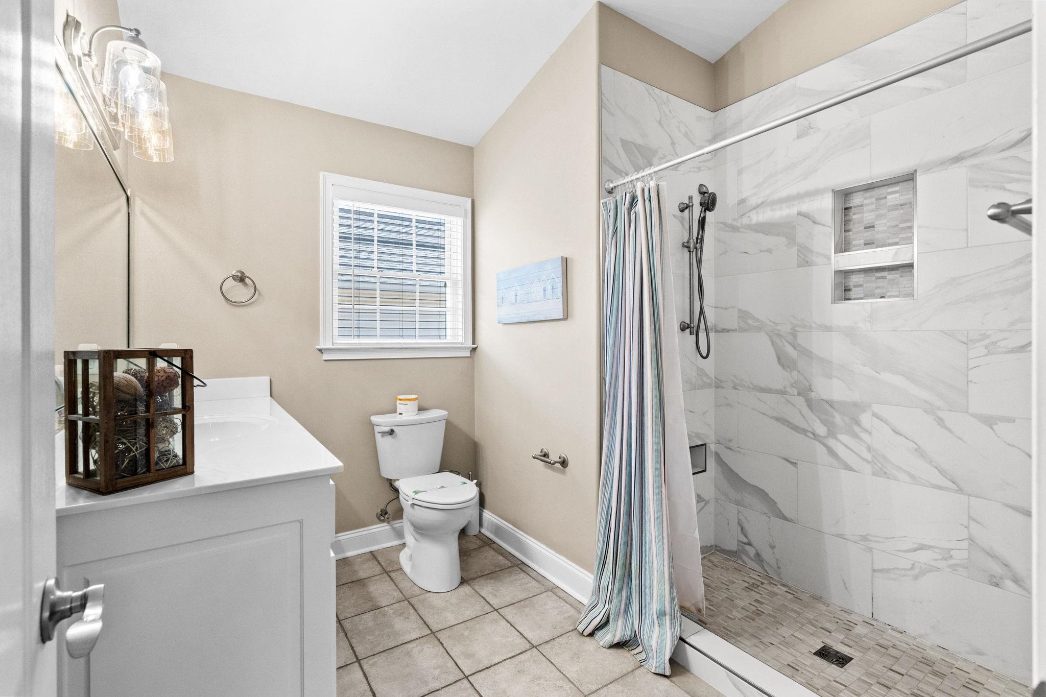 6001 - 5406 S Kings Hwy. Property Photo 42