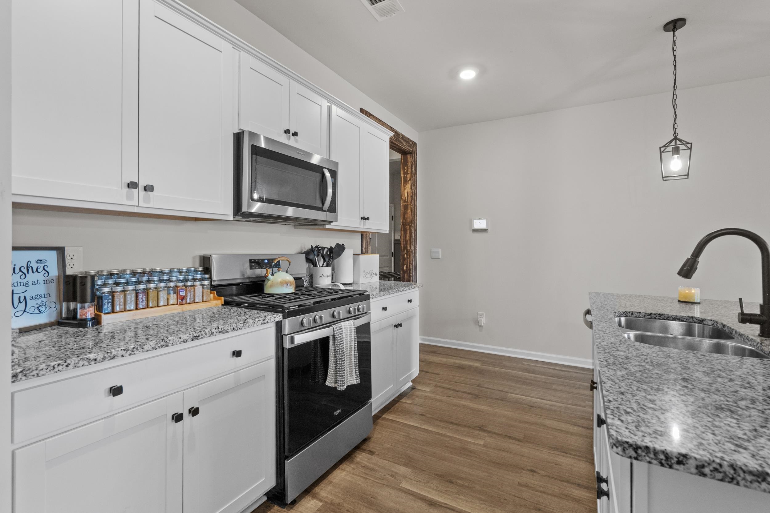 730 Gryffindor Dr. Property Photo 17
