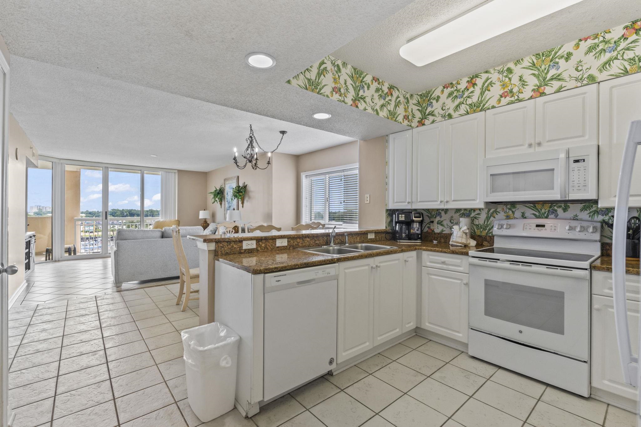 4801 Harbor Pointe Dr. Property Photo 7