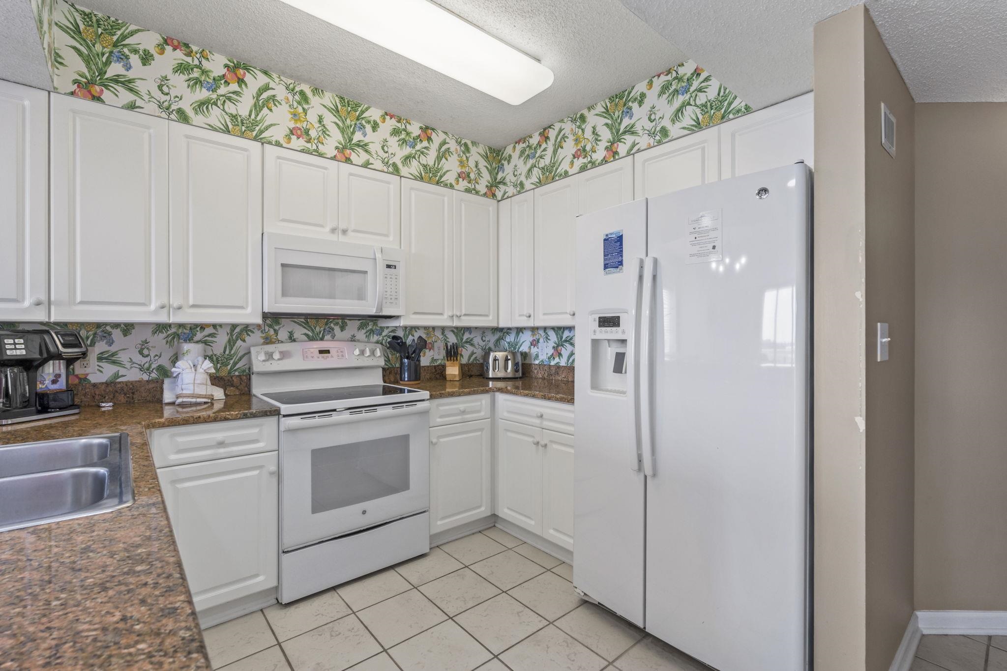 4801 Harbor Pointe Dr. Property Photo 8