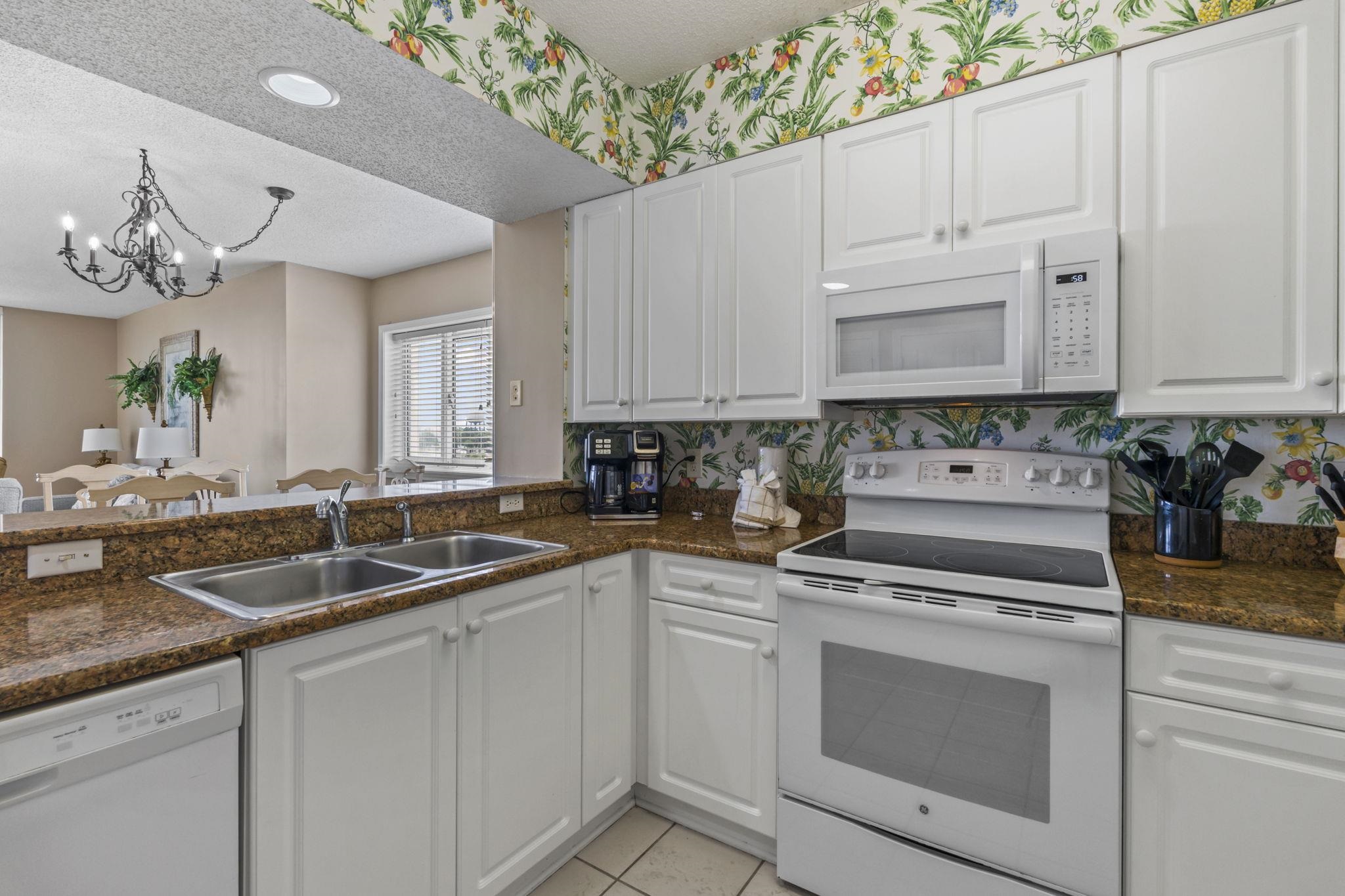 4801 Harbor Pointe Dr. Property Photo 9