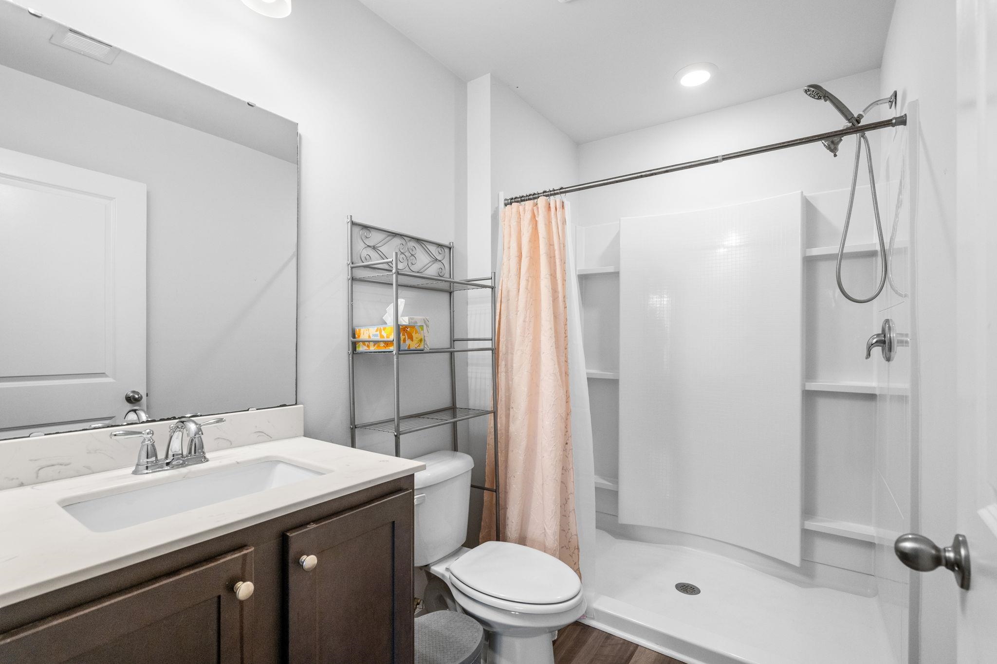 1222 Donald St. Property Photo 22
