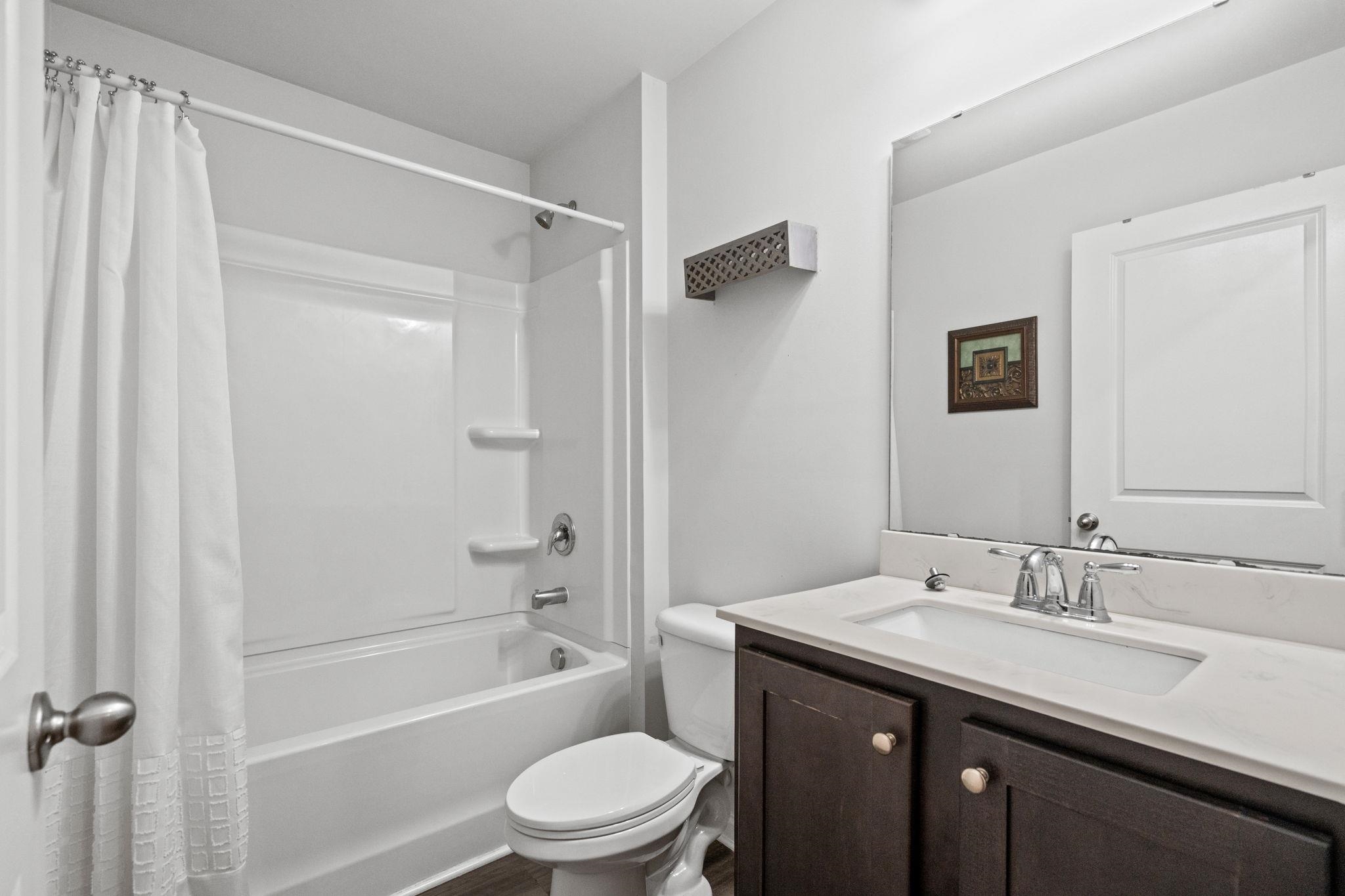 1222 Donald St. Property Photo 28