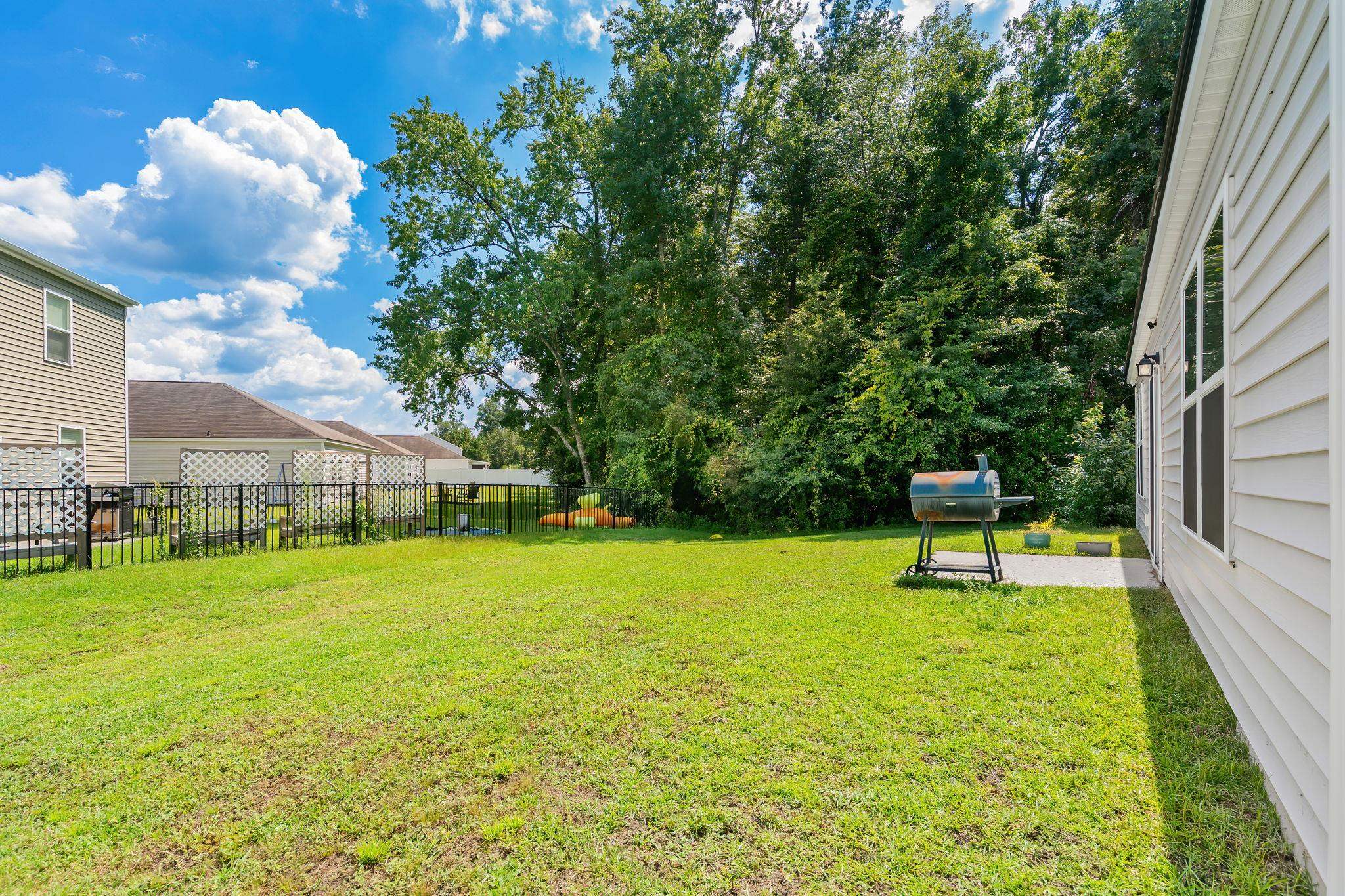 1222 Donald St. Property Photo 31