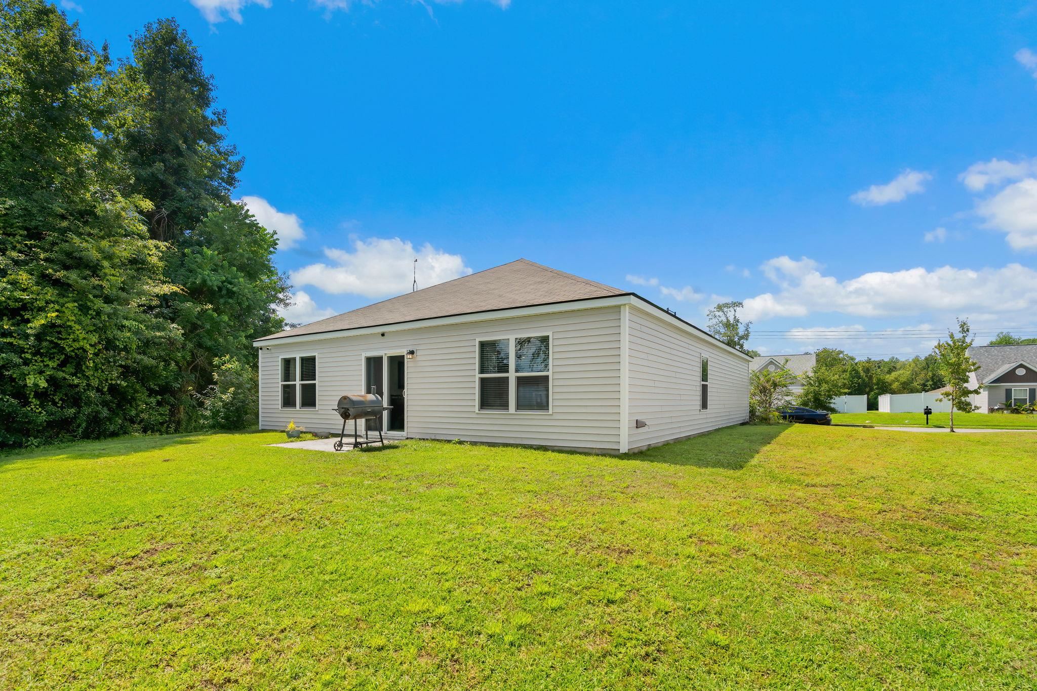 1222 Donald St. Property Photo 32