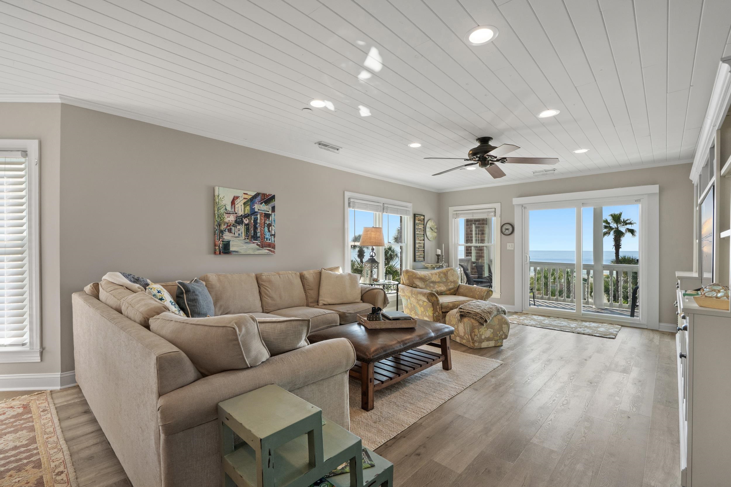 5501 N Ocean Blvd. Property Photo 8