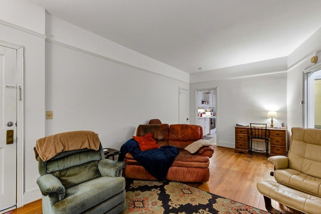 800 Burroughs St. Property Photo 7