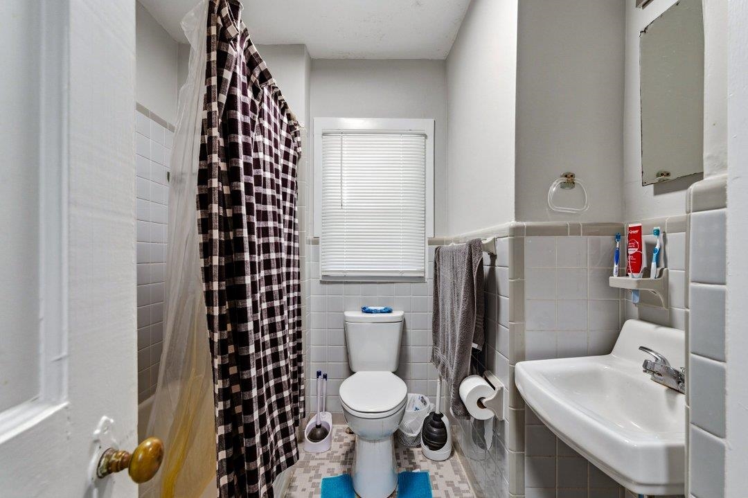 800 Burroughs St. Property Photo 21
