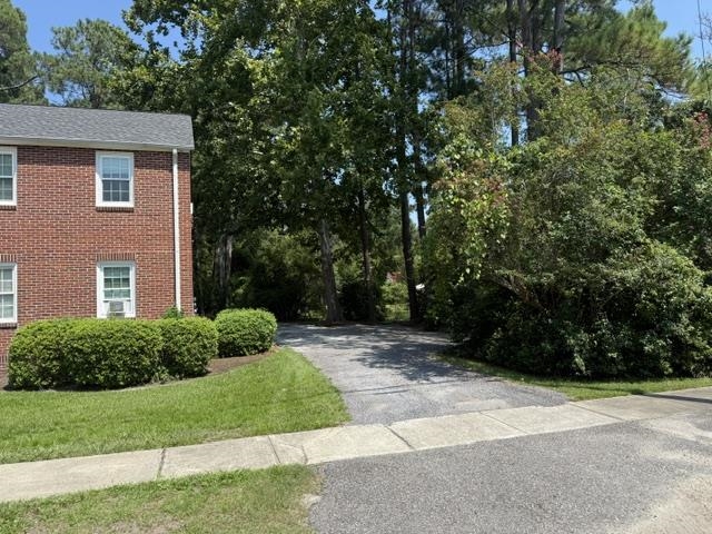 800 Burroughs St. Property Photo 25