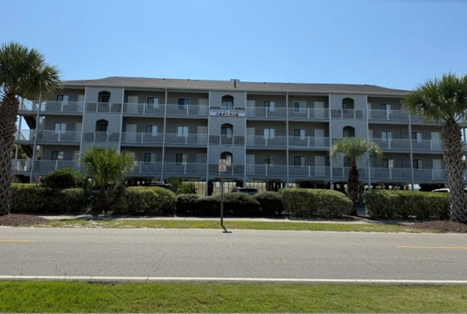 1317 Ocean Blvd. S Property Photo 28