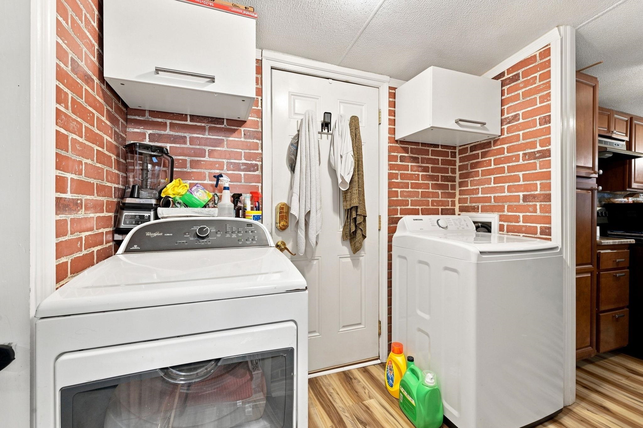 2732 Libra Dr. Property Photo 20