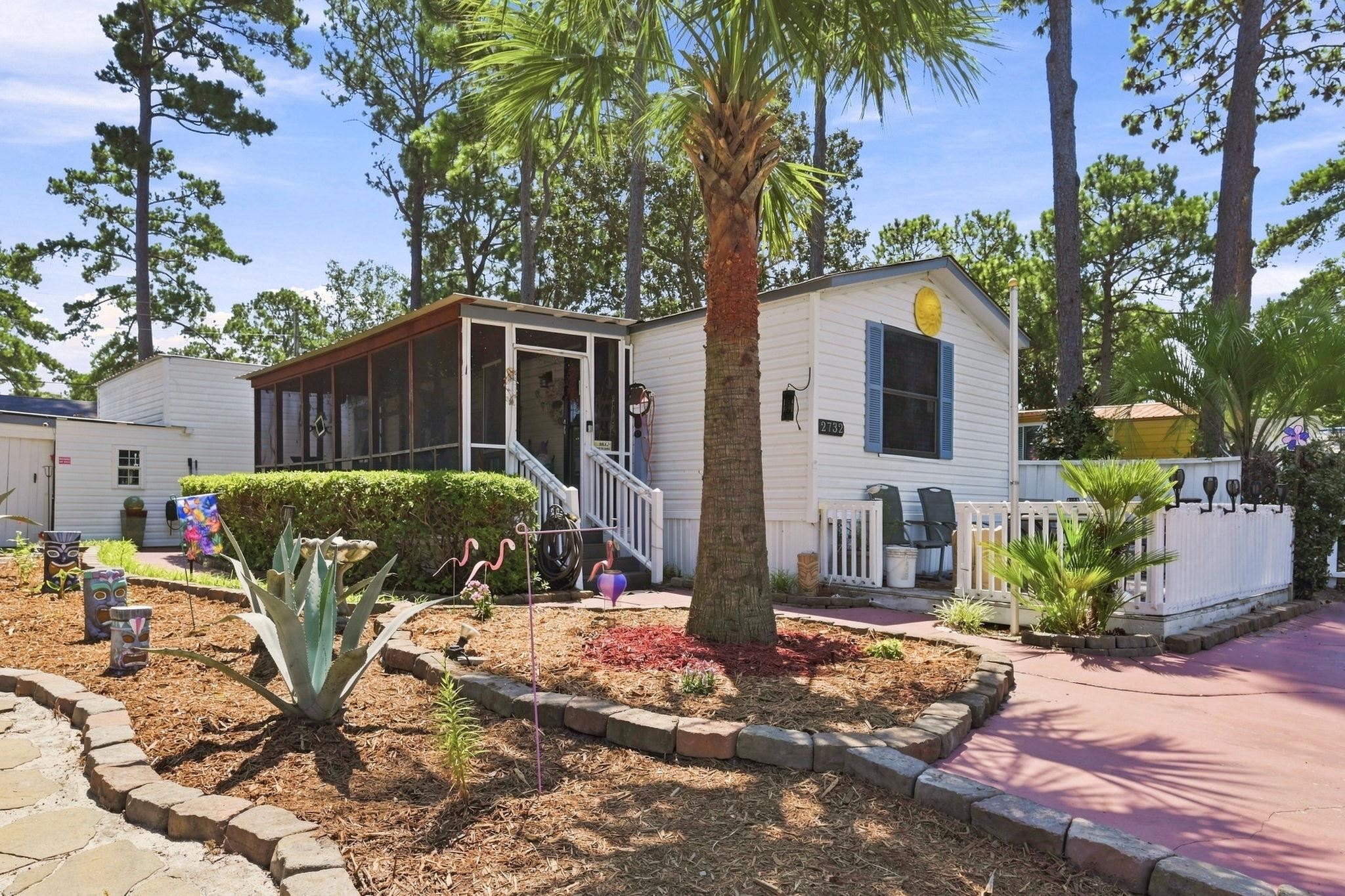 2732 Libra Dr. Property Photo 22