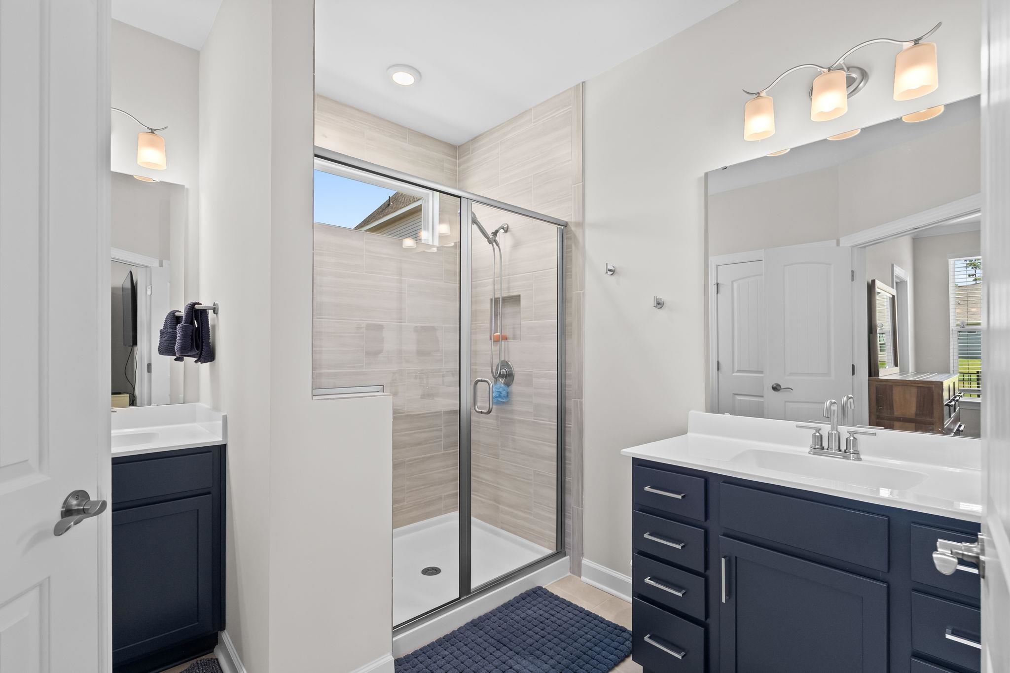 843 Cascade Loop Property Photo 29