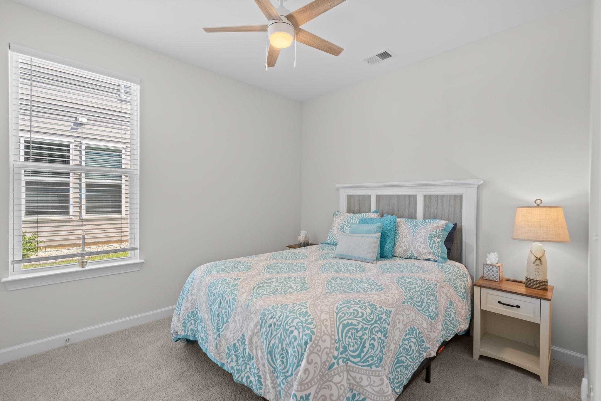 843 Cascade Loop Property Photo 35