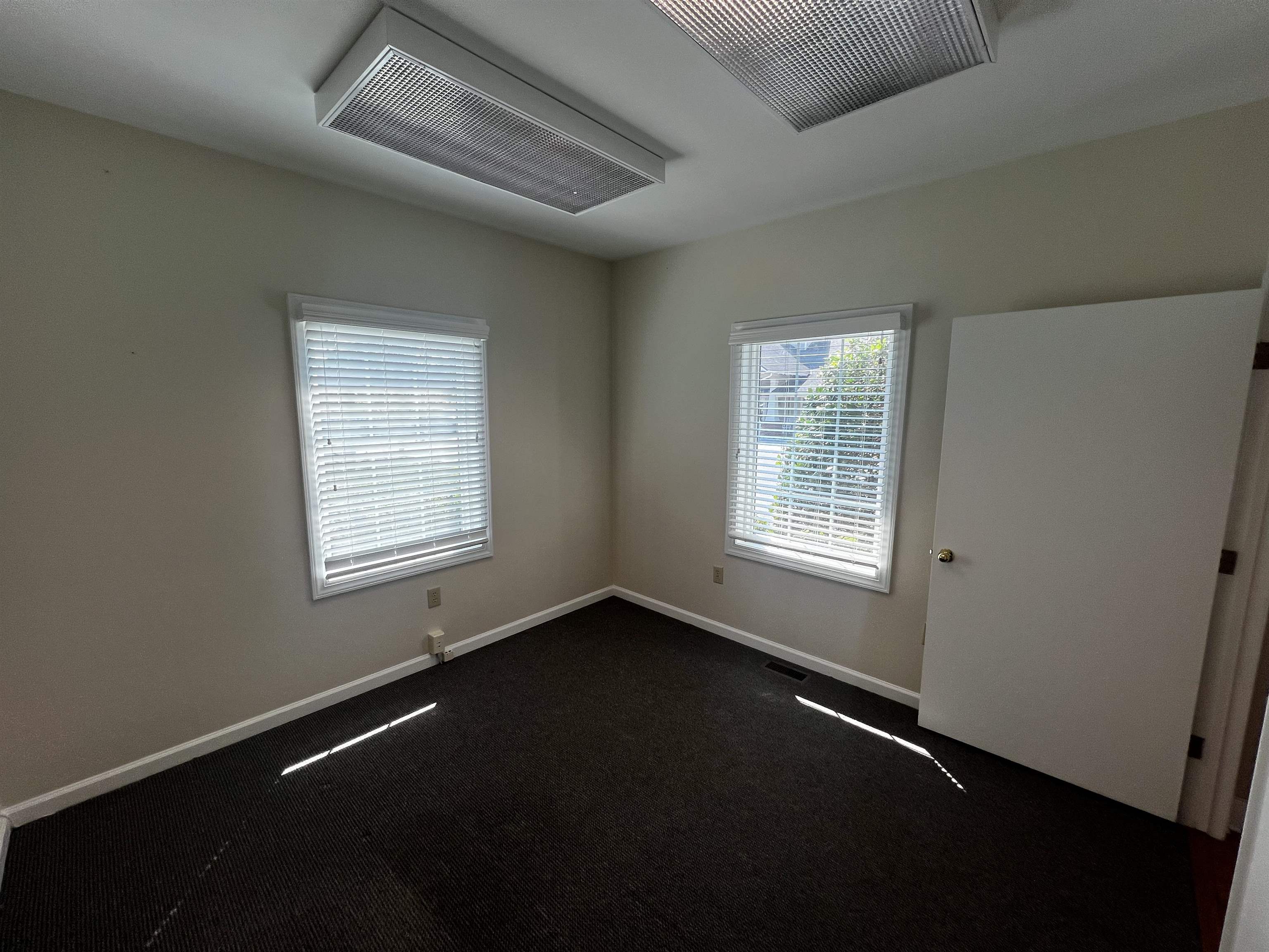 2591 N Fraser St. Property Photo 26
