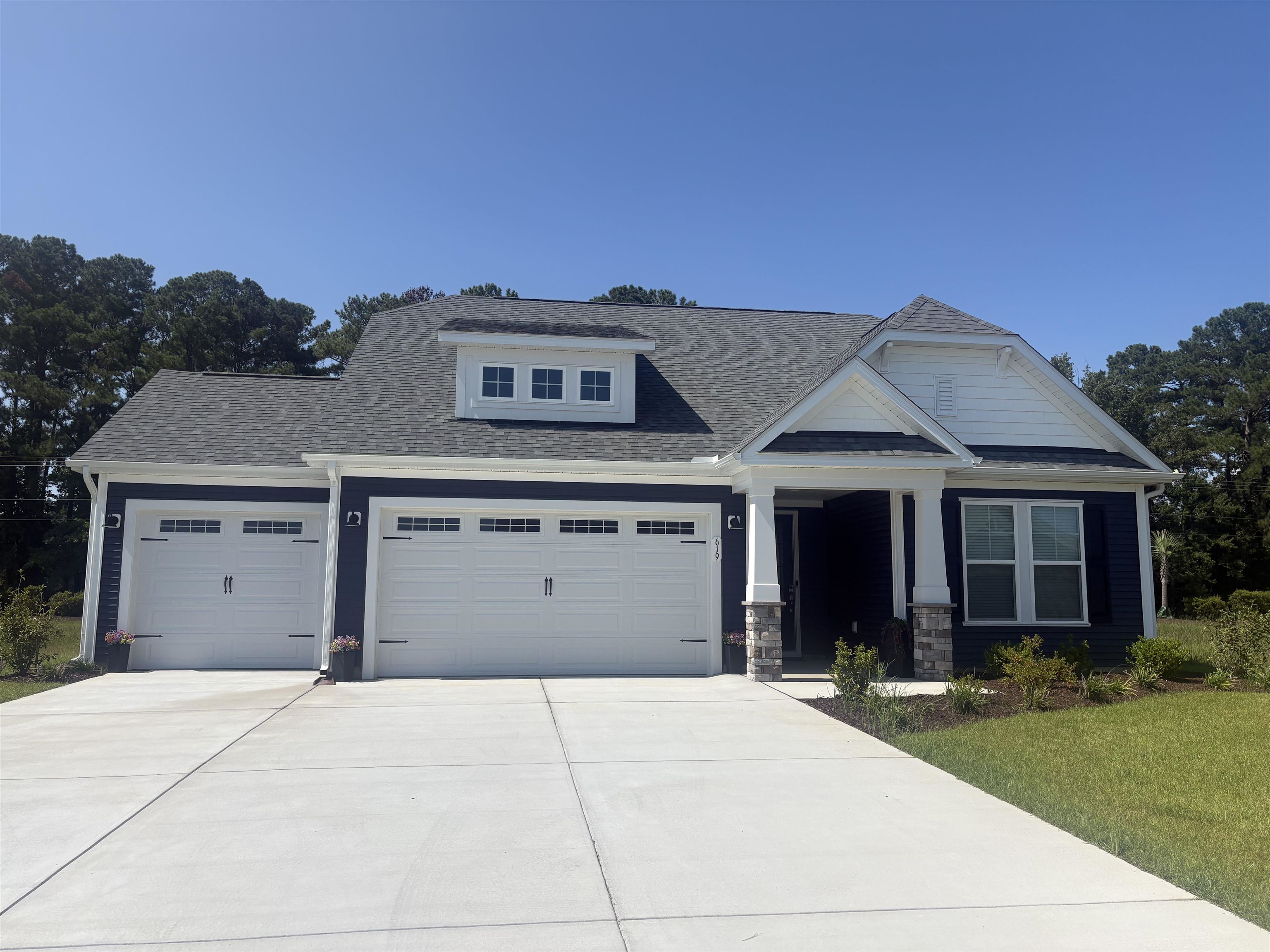 127 Little Cedar Dr. Property Photo 1