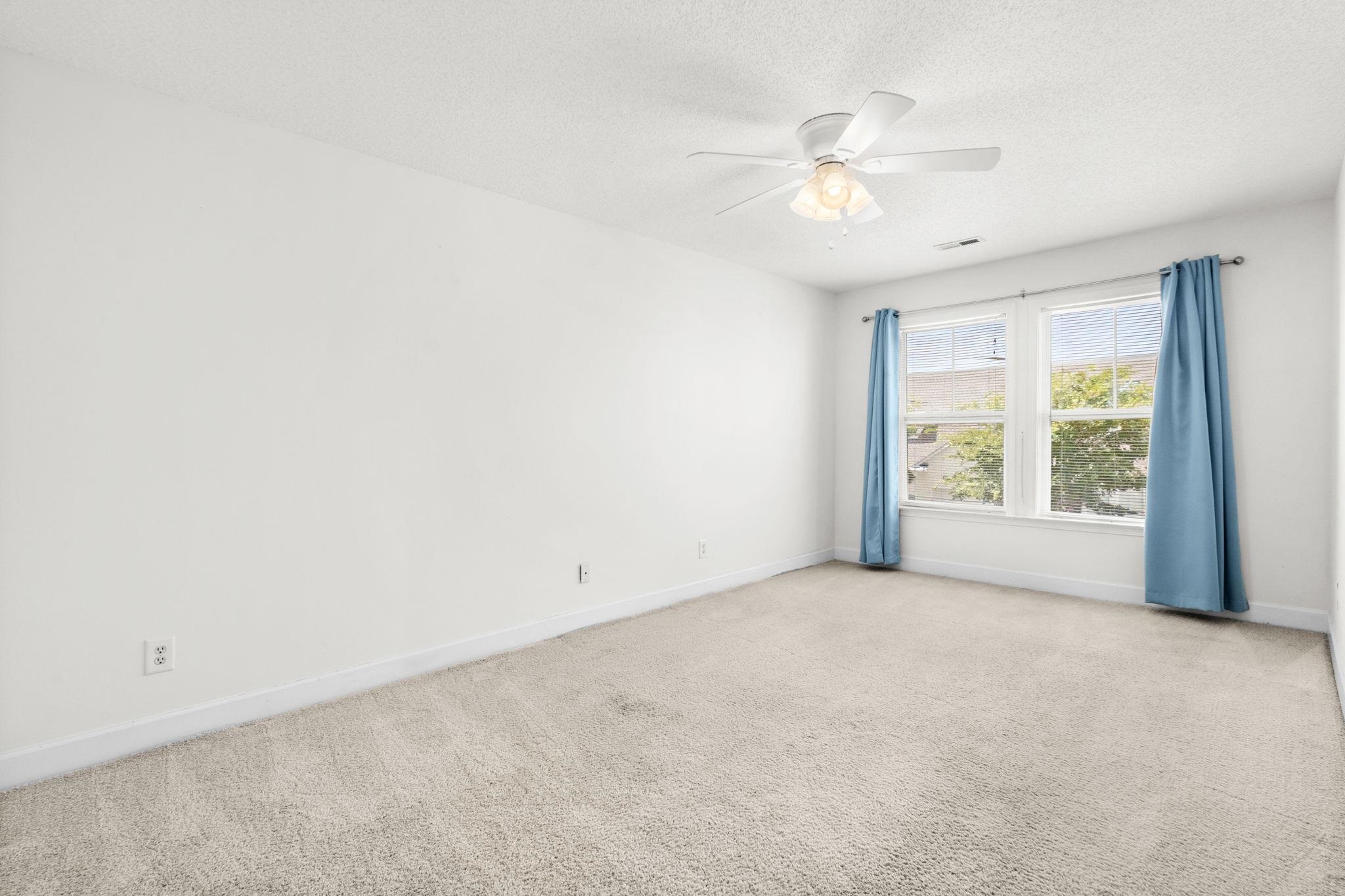 200 Threshing Way Property Photo 46