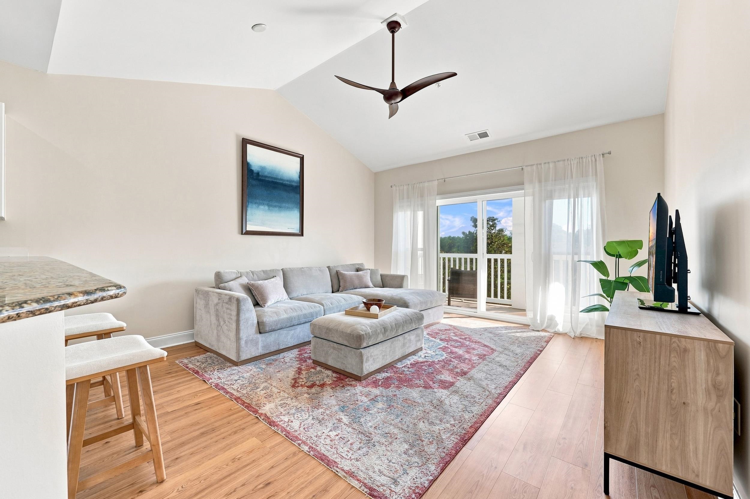 1017 World Tour Blvd. Property Photo 16