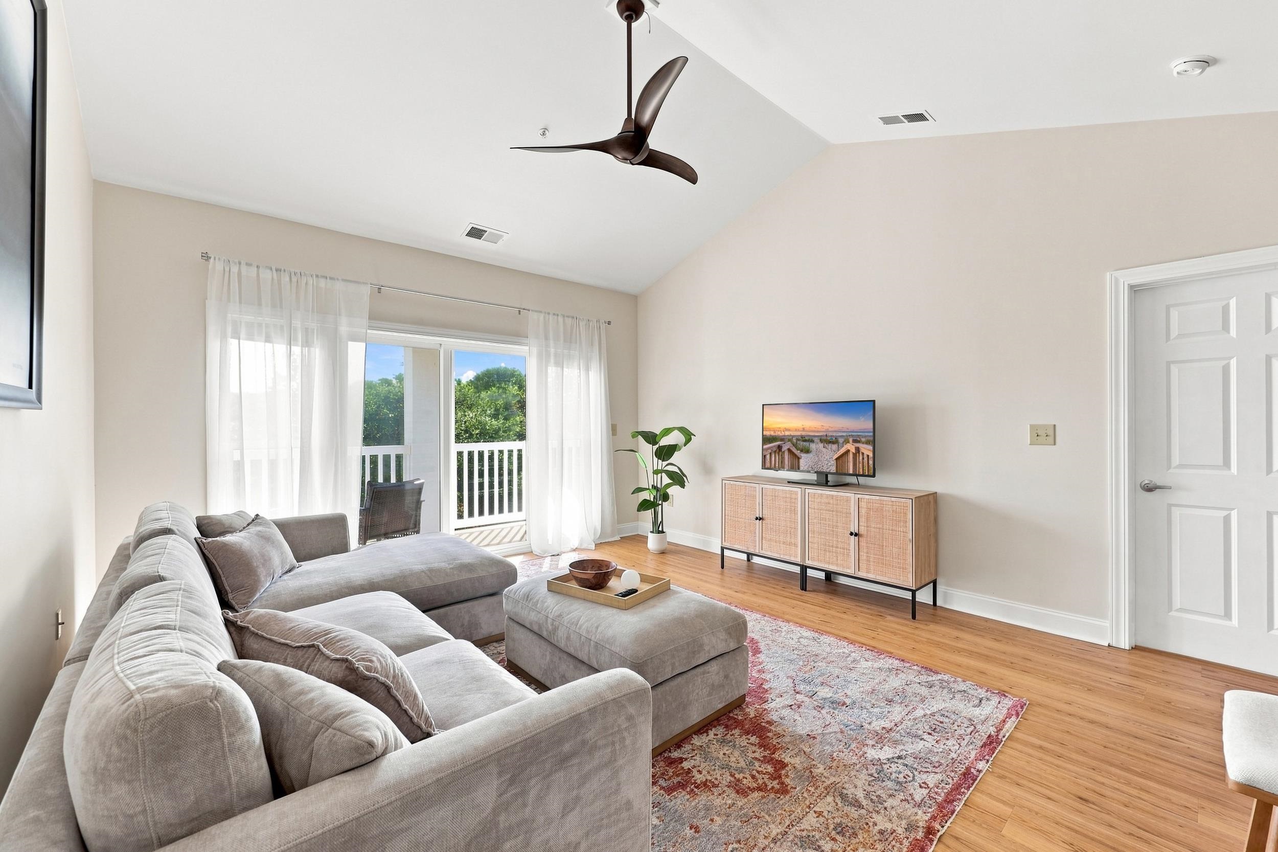 1017 World Tour Blvd. Property Photo 17