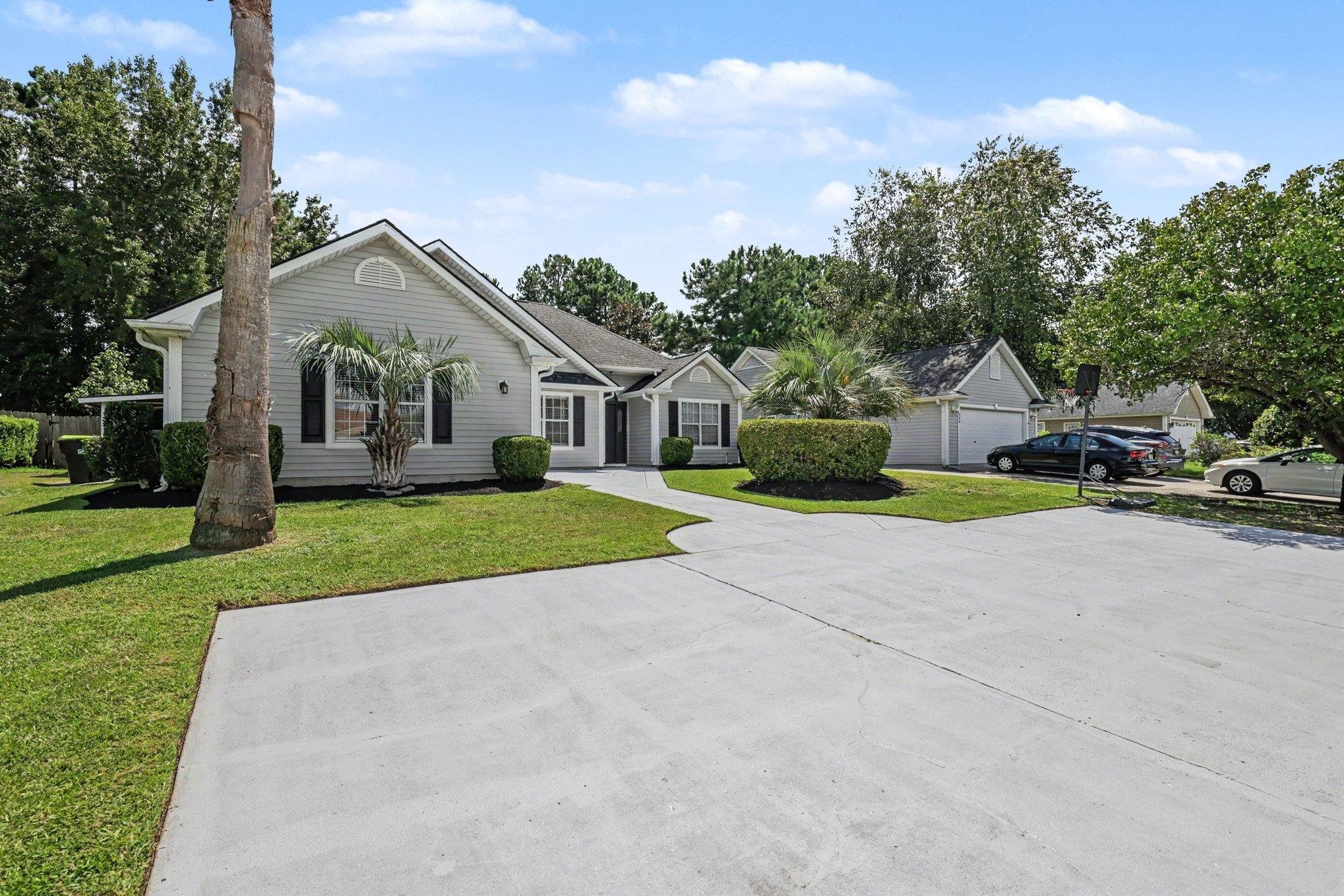 330 Pilothouse Dr. Property Photo 3