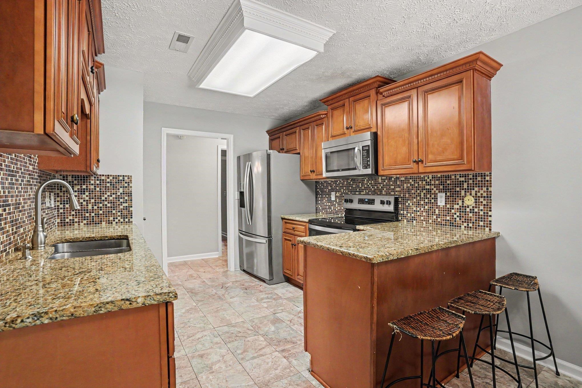 330 Pilothouse Dr. Property Photo 11