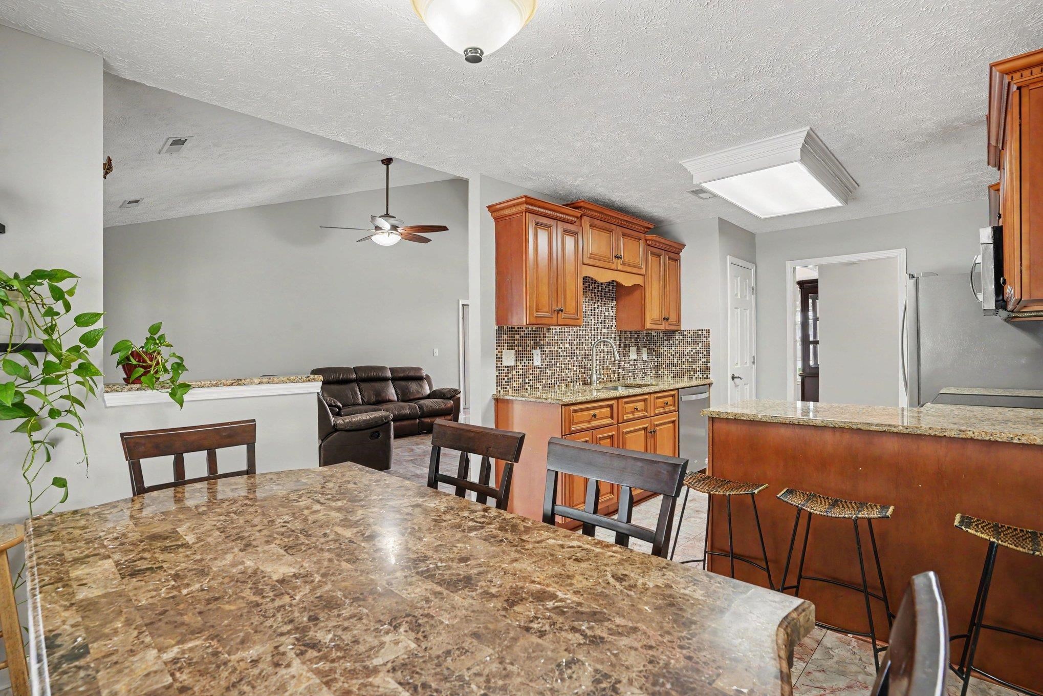 330 Pilothouse Dr. Property Photo 13