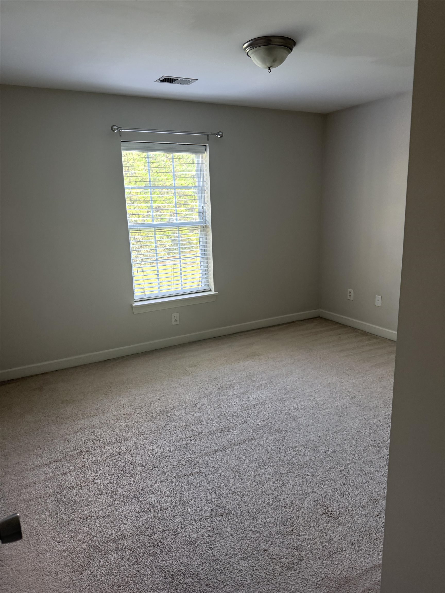 1066 Fairways Ln. Property Photo 7