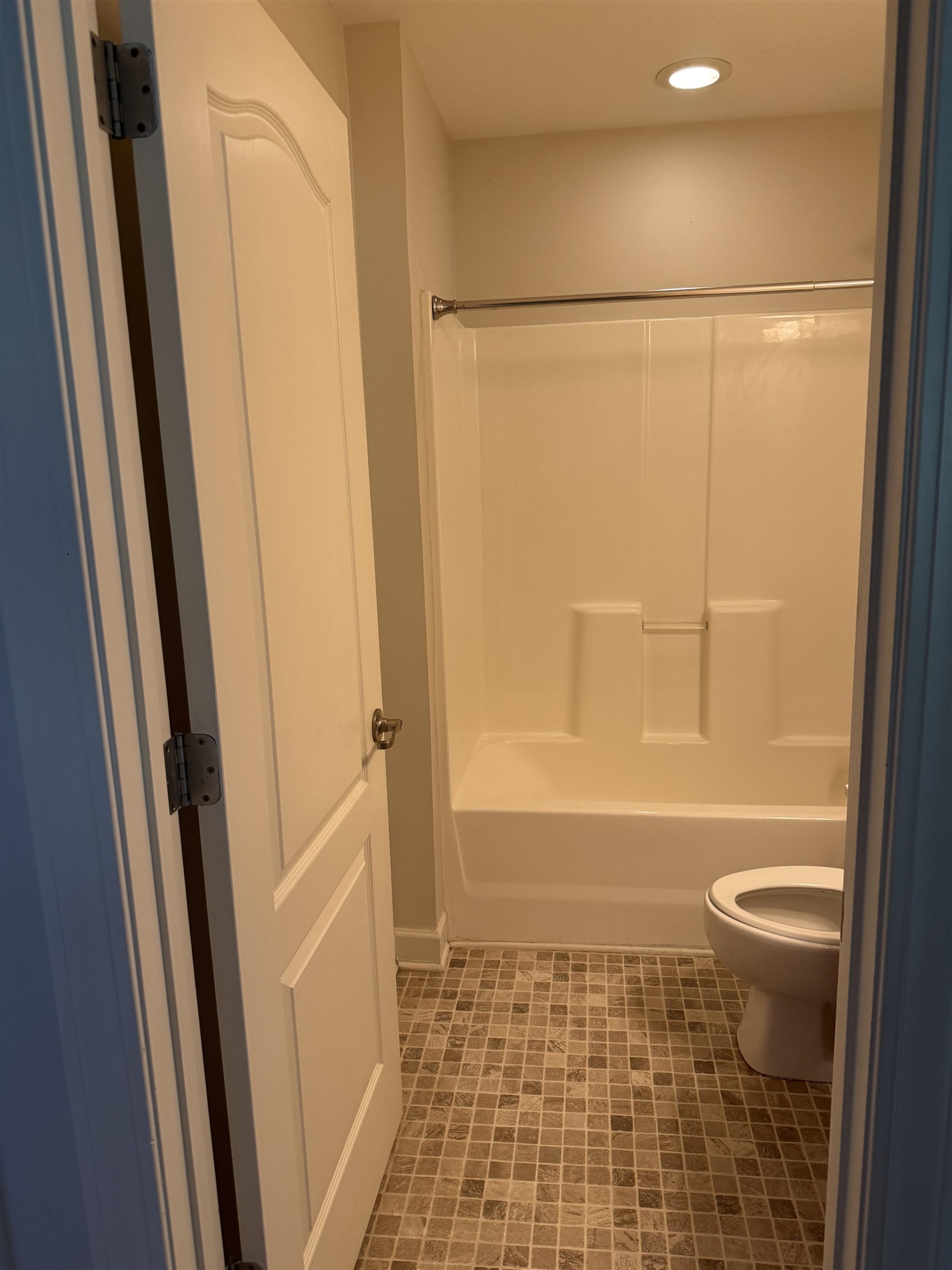 1066 Fairways Ln. Property Photo 10