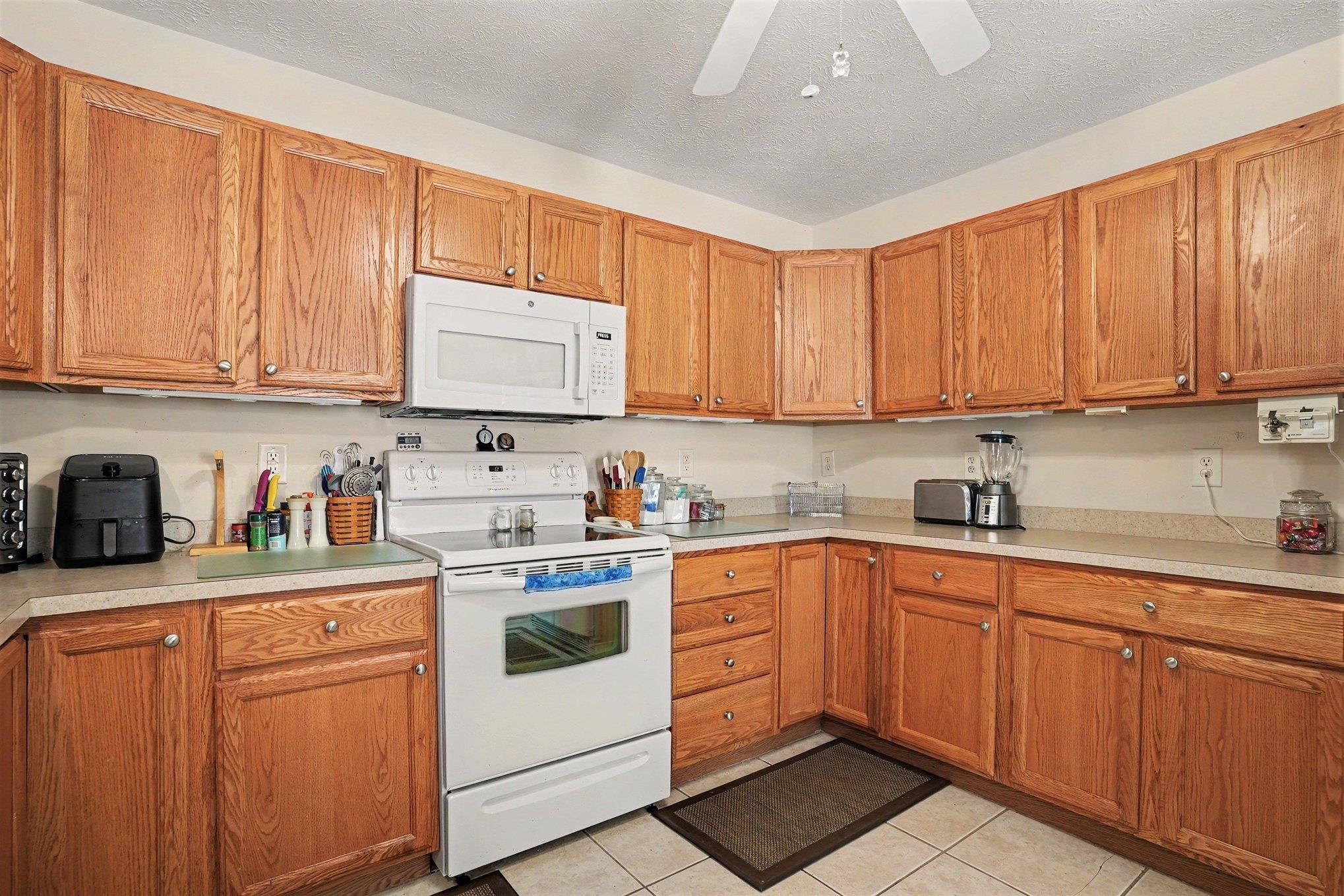 205 Black Bear Rd. Property Photo 13