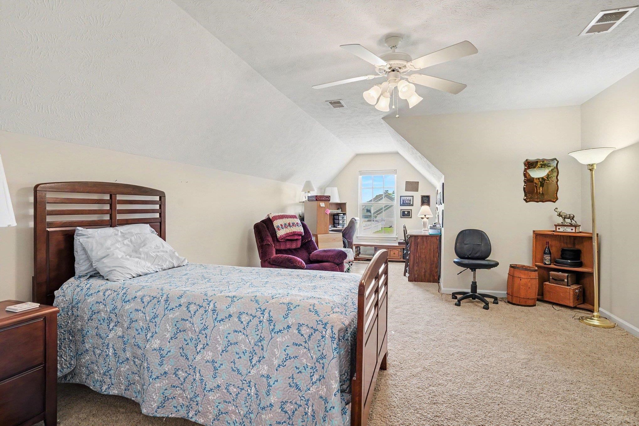 205 Black Bear Rd. Property Photo 27