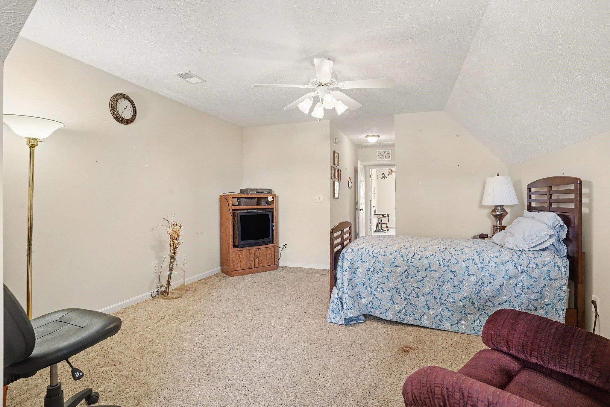205 Black Bear Rd. Property Photo 28