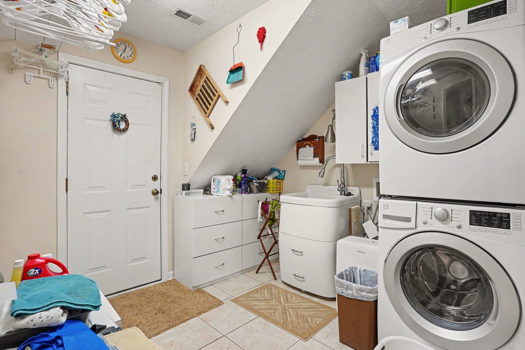 205 Black Bear Rd. Property Photo 29