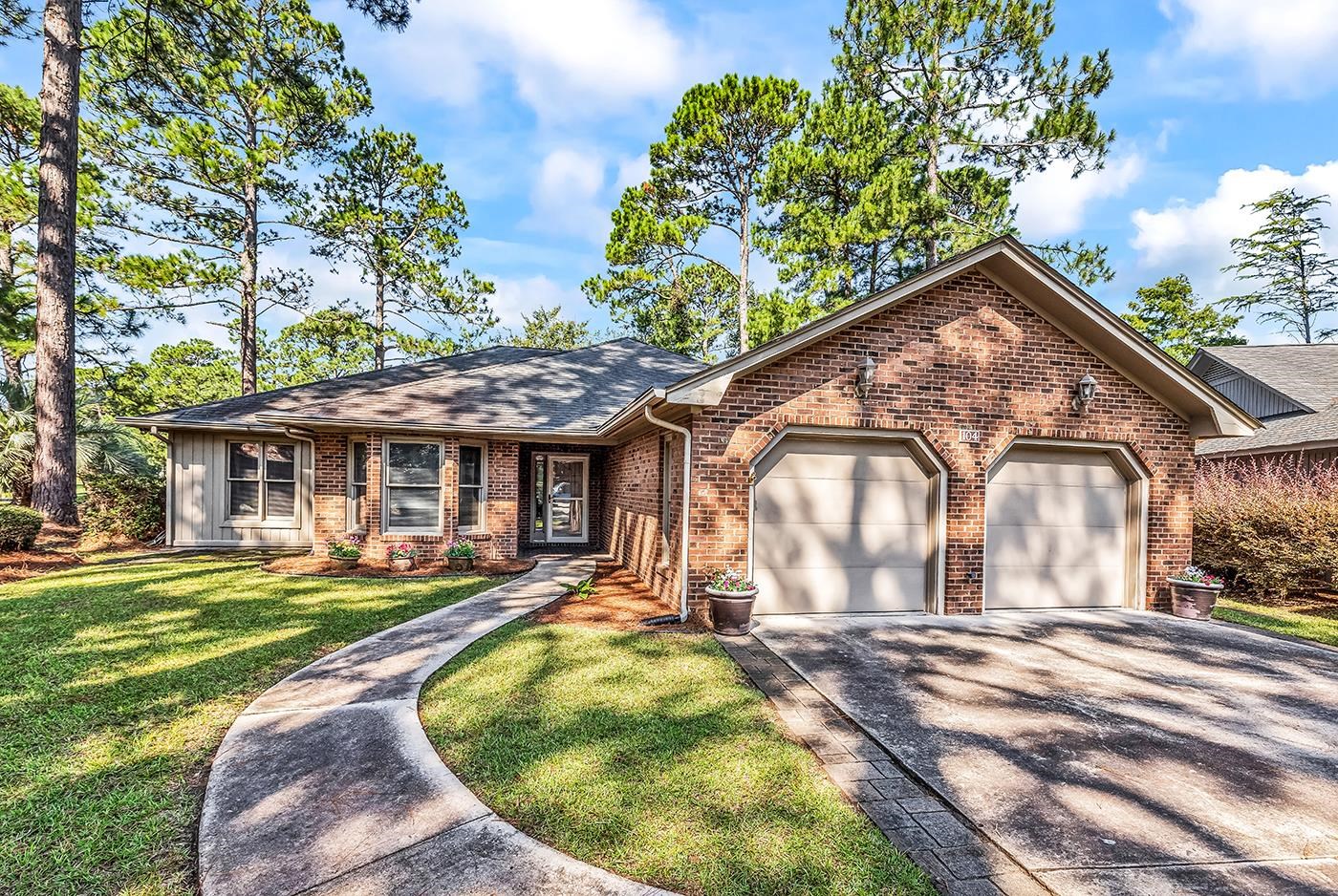 104 Moss Circle Property Photo 1