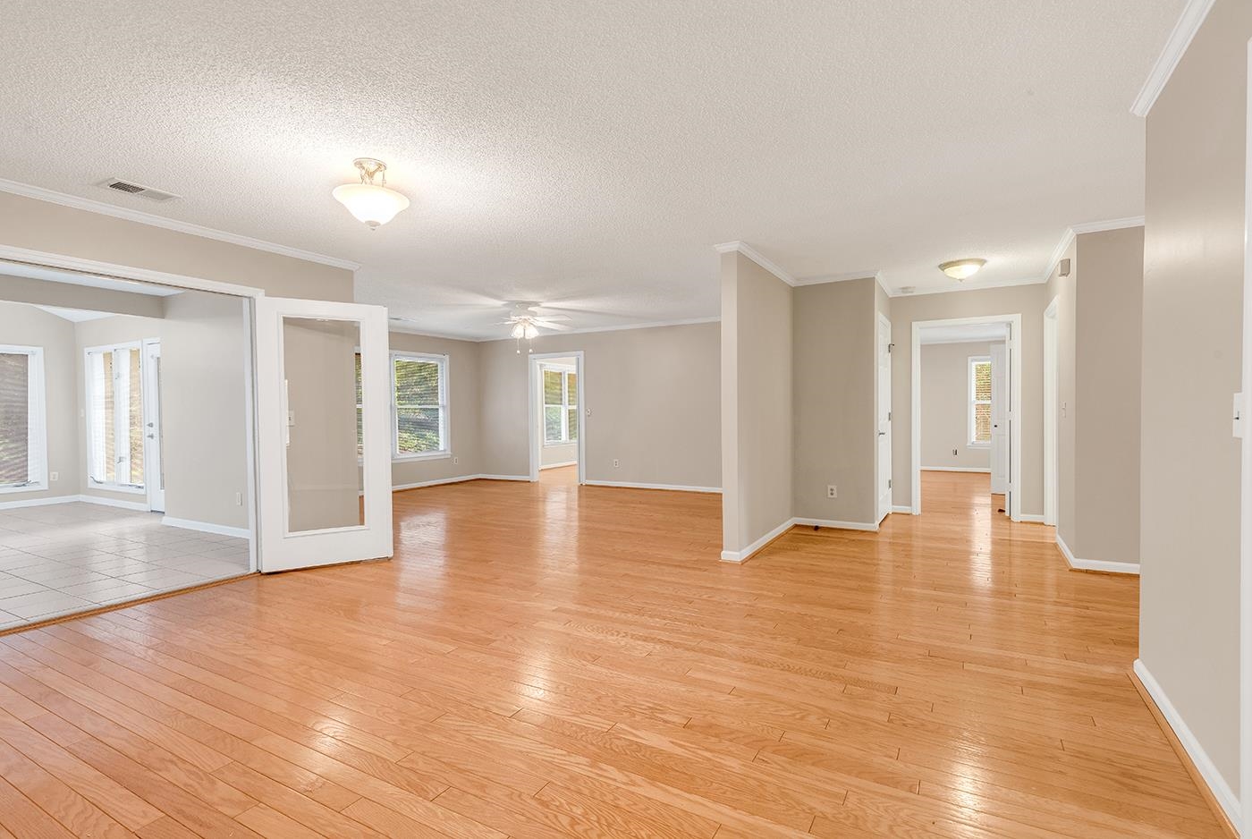 104 Moss Circle Property Photo 4