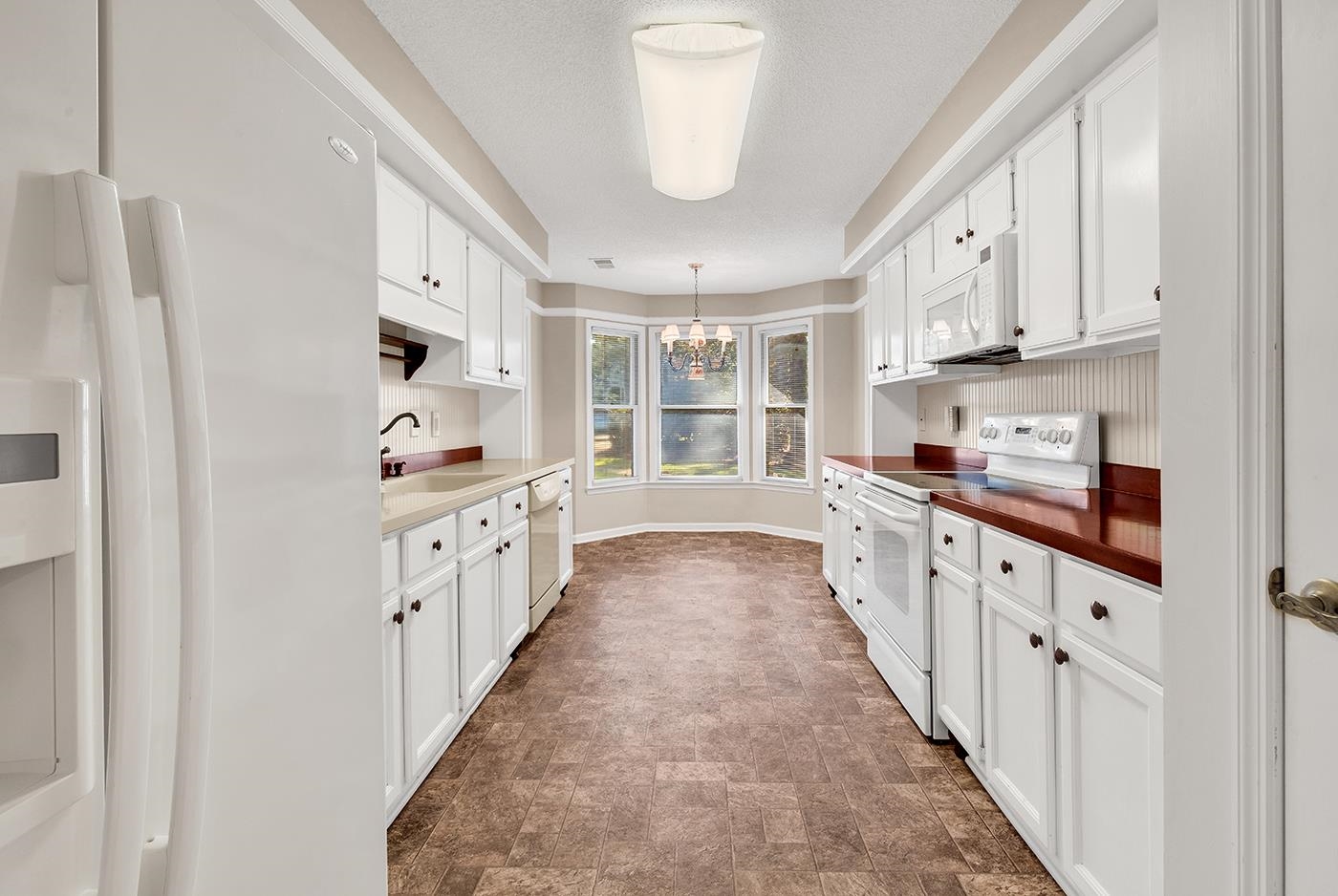 104 Moss Circle Property Photo 14