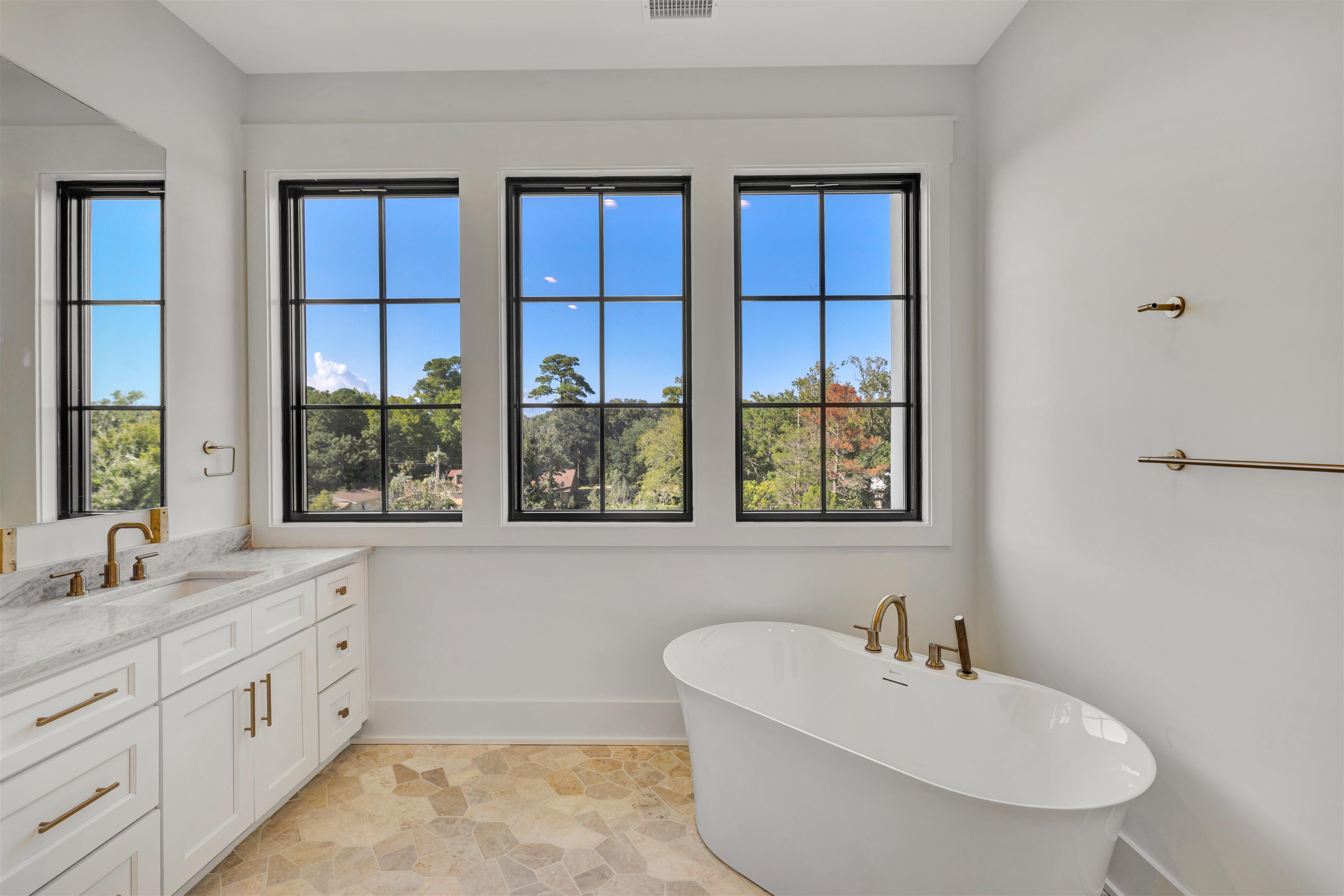 1509 Cravens St. Property Photo 27
