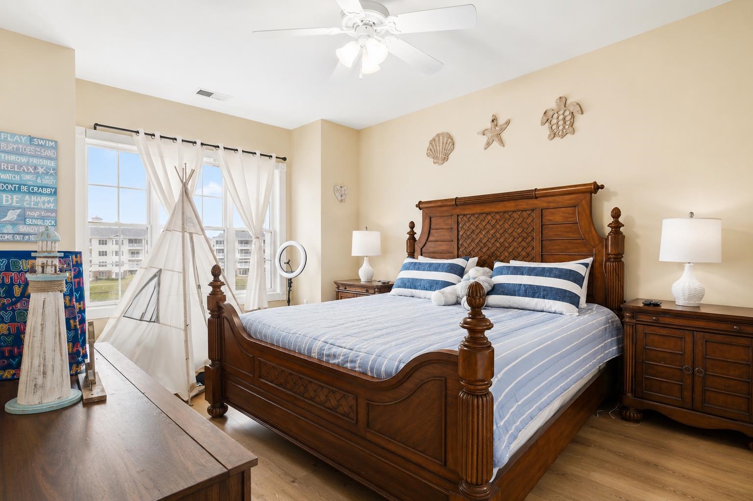 4847 Luster Leaf Circle Property Photo 16