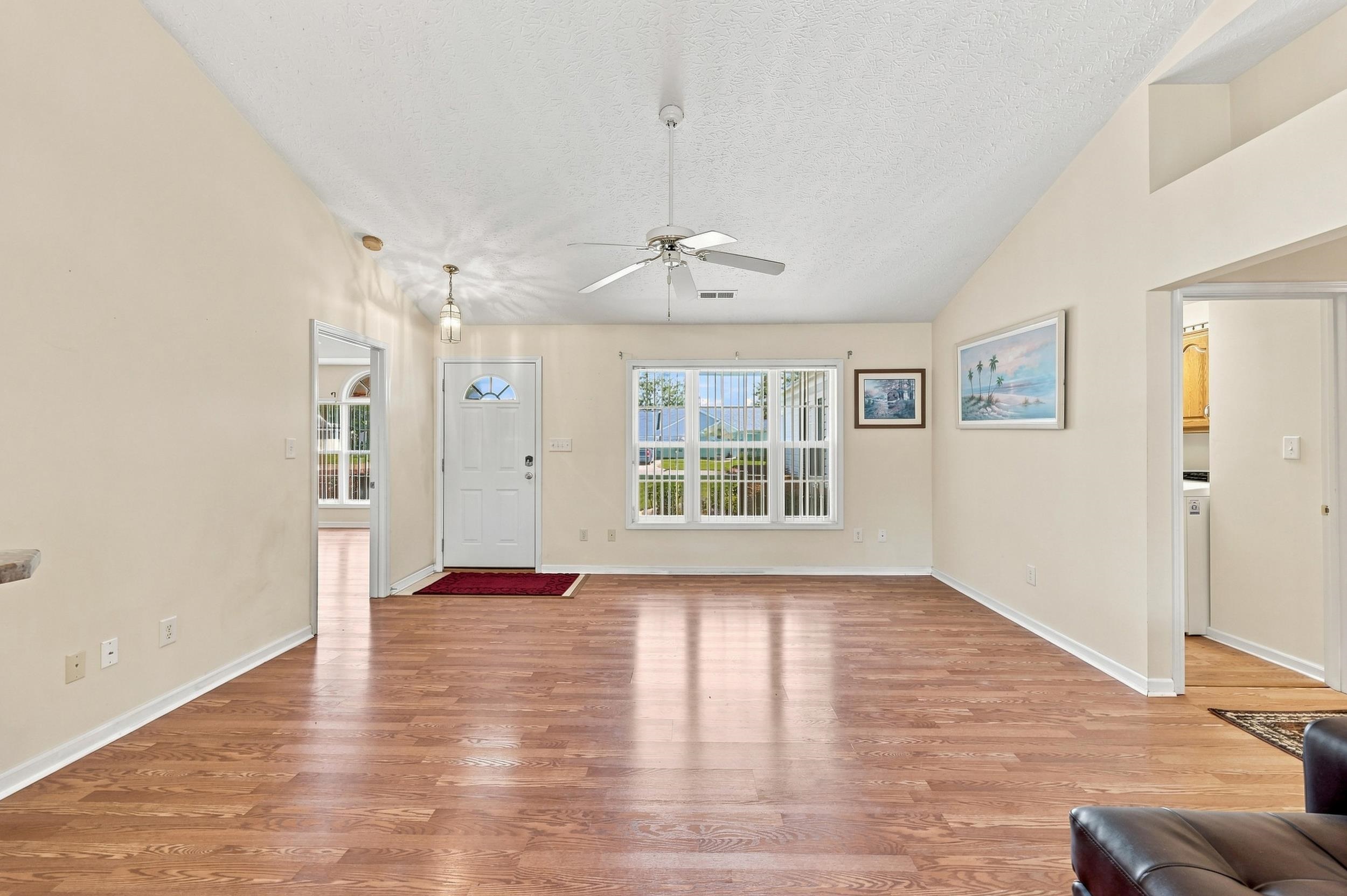 2049 Hawksmoor Dr. Property Photo 5