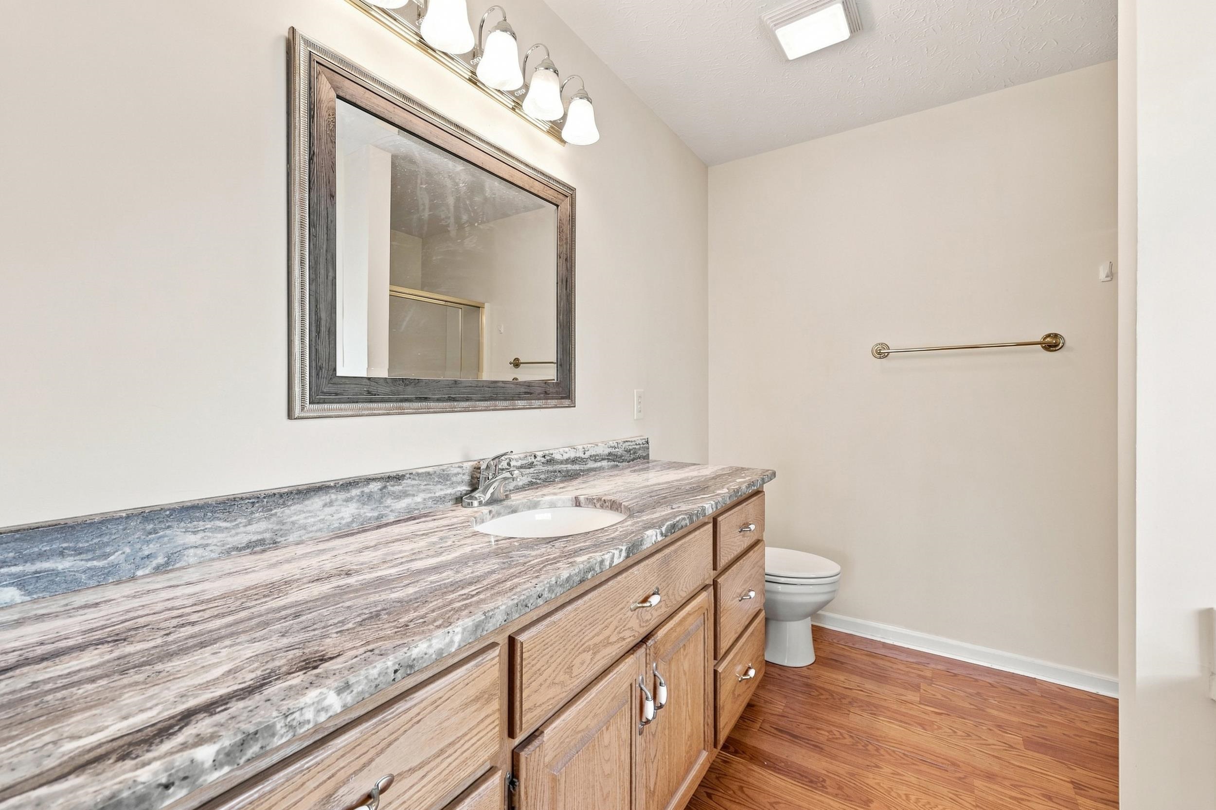 2049 Hawksmoor Dr. Property Photo 16