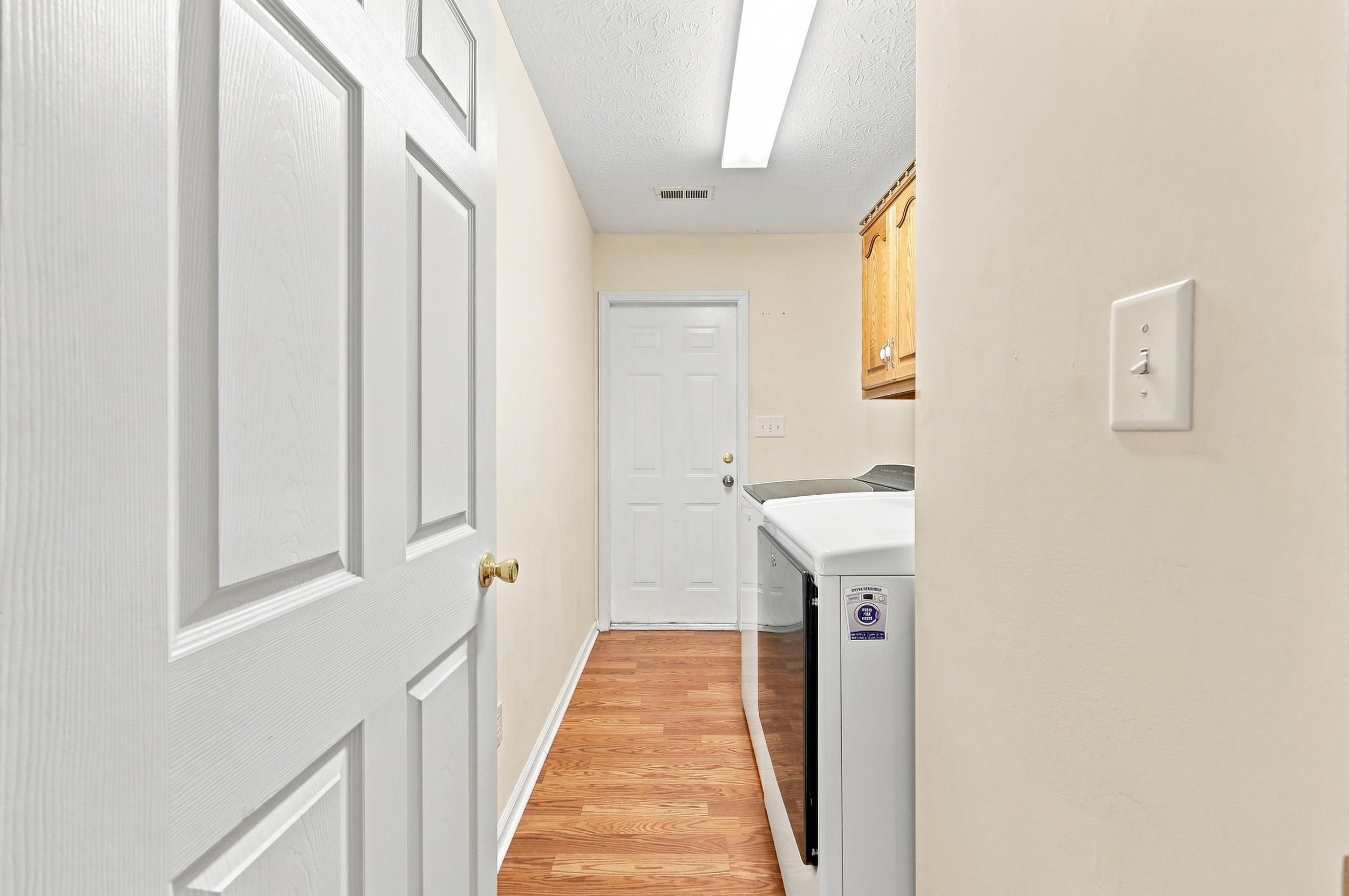 2049 Hawksmoor Dr. Property Photo 22