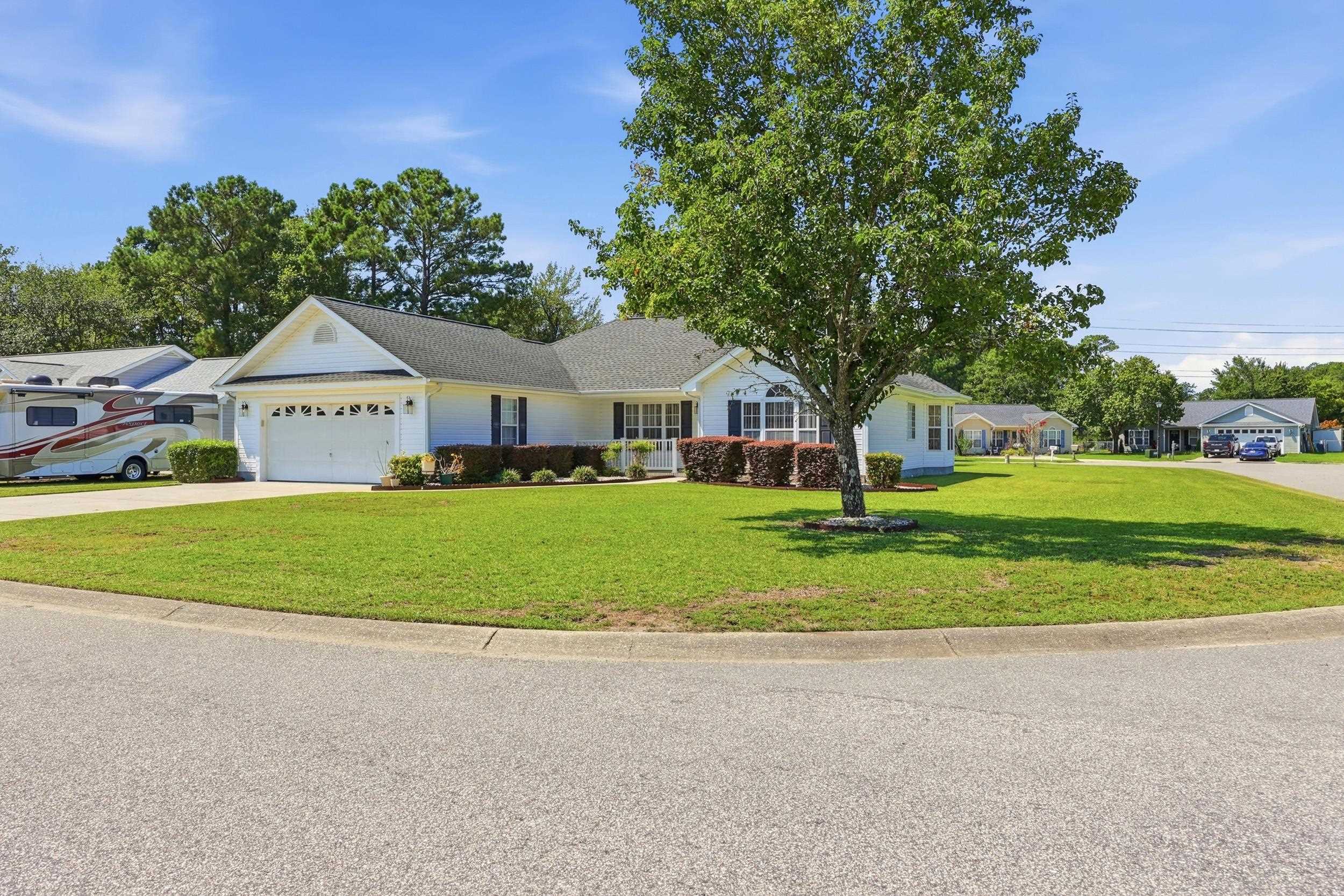 2049 Hawksmoor Dr. Property Photo 32