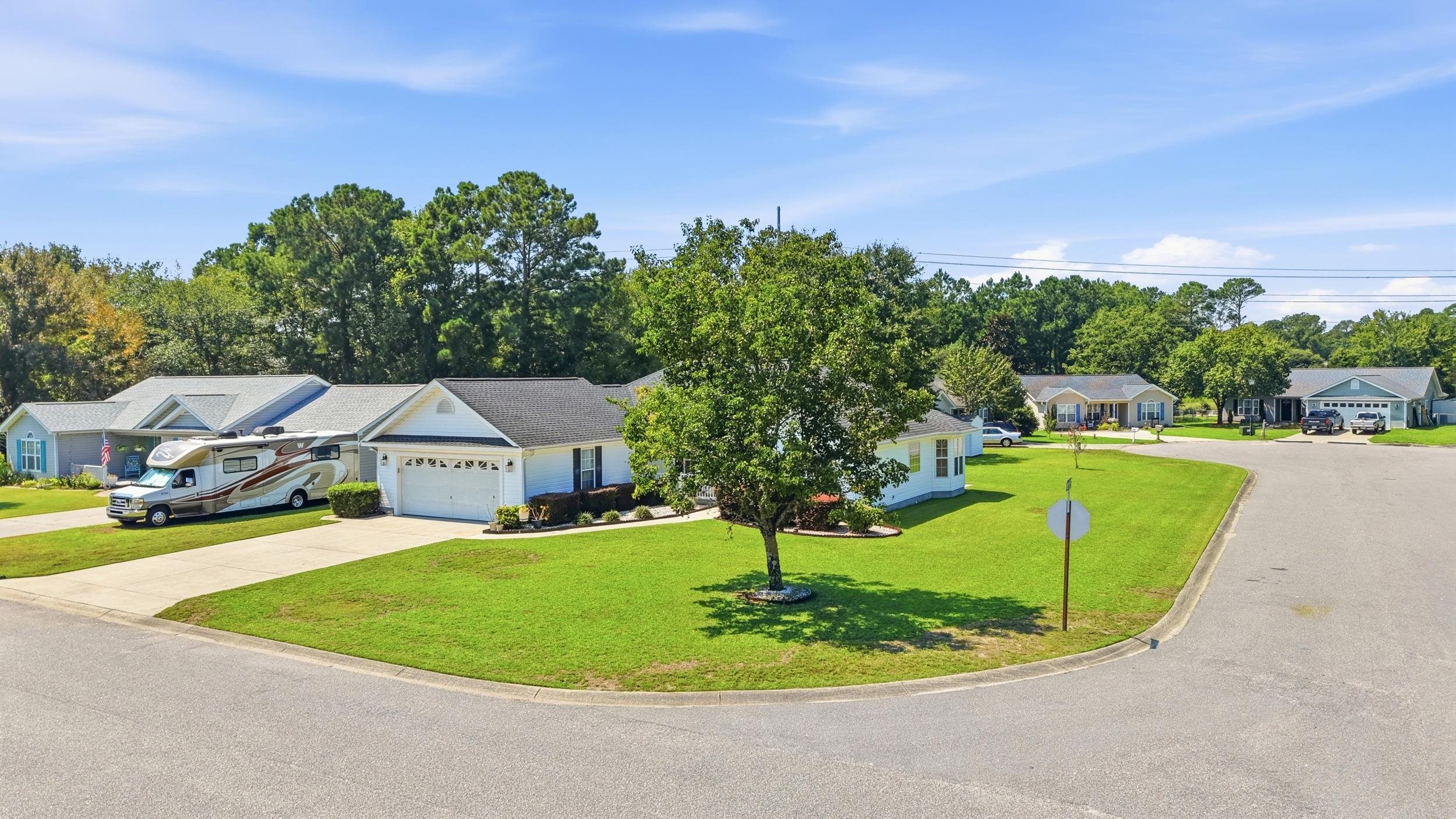 2049 Hawksmoor Dr. Property Photo 35