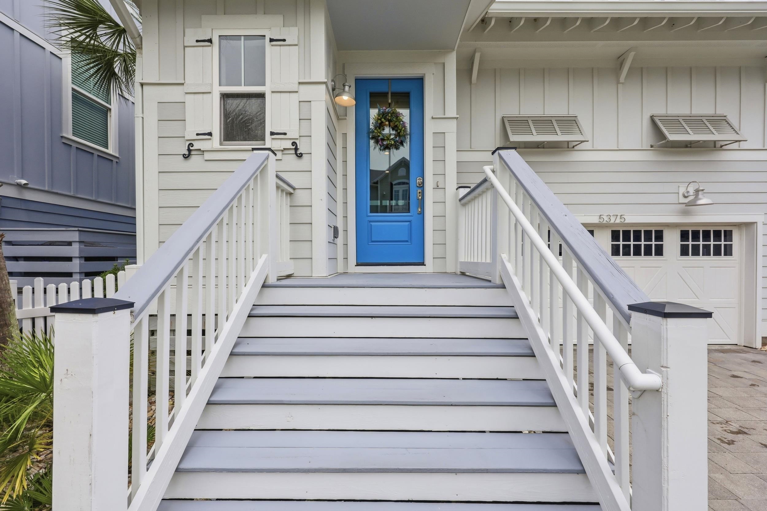 5375 Ocean Village Dr. Property Photo 12