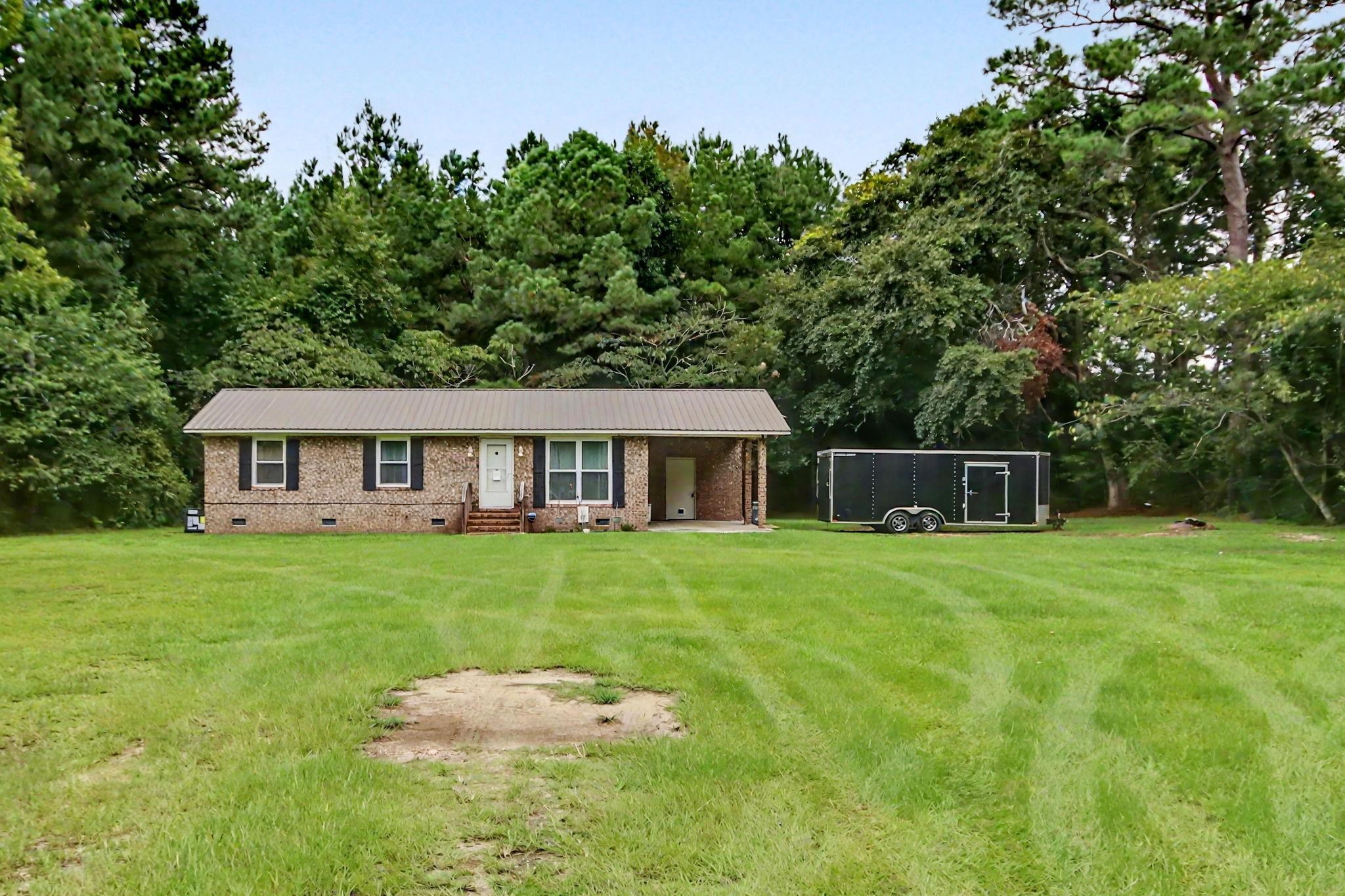 1057 Cohen Dr. Property Photo 3