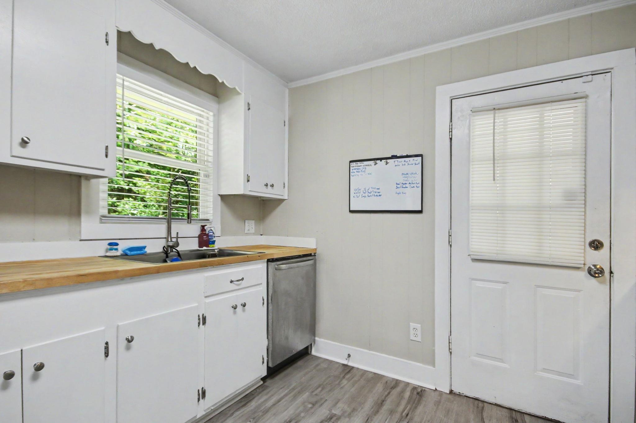1057 Cohen Dr. Property Photo 14