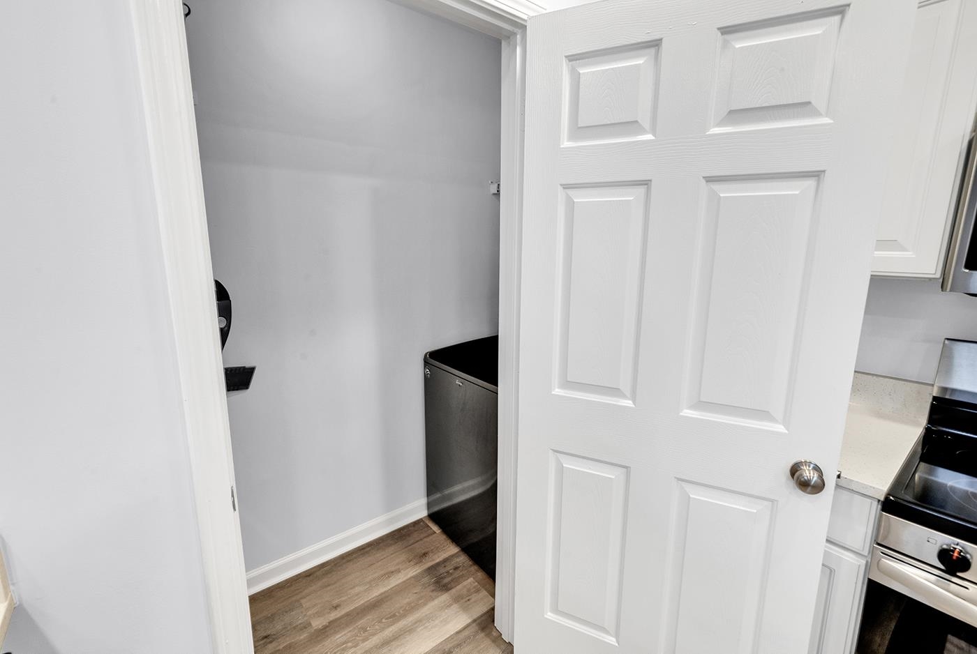1068 Harvester Circle Property Photo 13